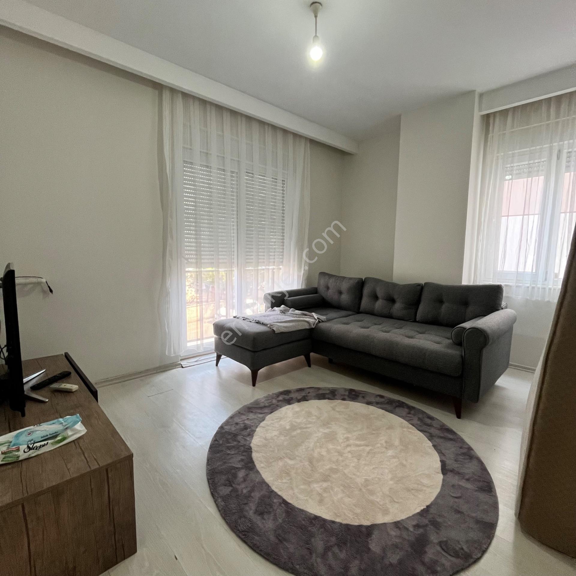 Ahatlıda 1+1 Katta Asansörlü Eşyalı Satılık Daire — fotoğraf 11