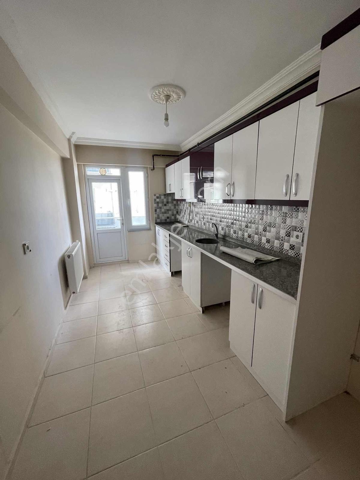 Karaağaç'ta Acil Satılık 2+1 İskanlı Daire! — fotoğraf 6