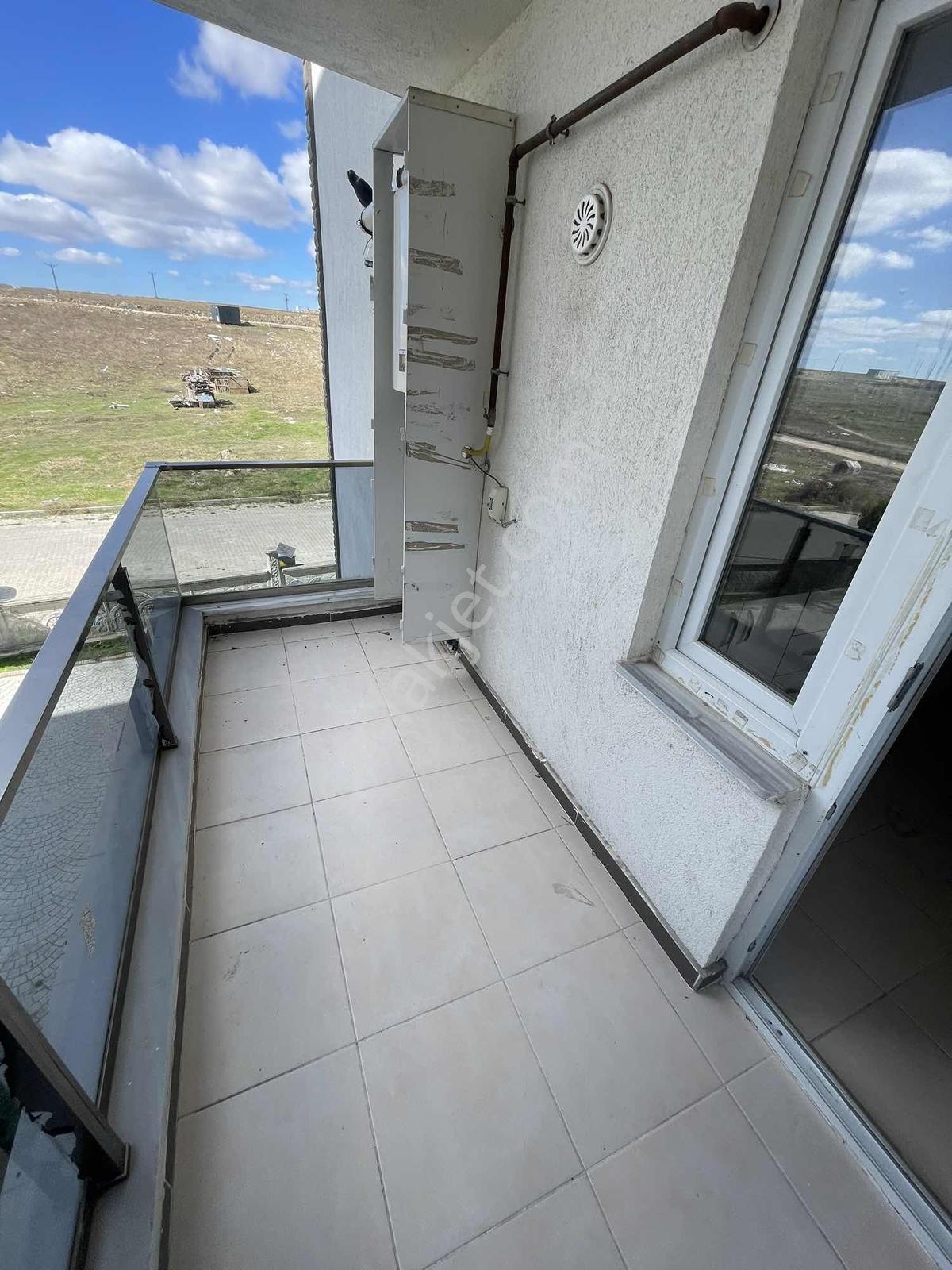 Karaağaç'ta Acil Satılık 2+1 İskanlı Daire! — fotoğraf 7