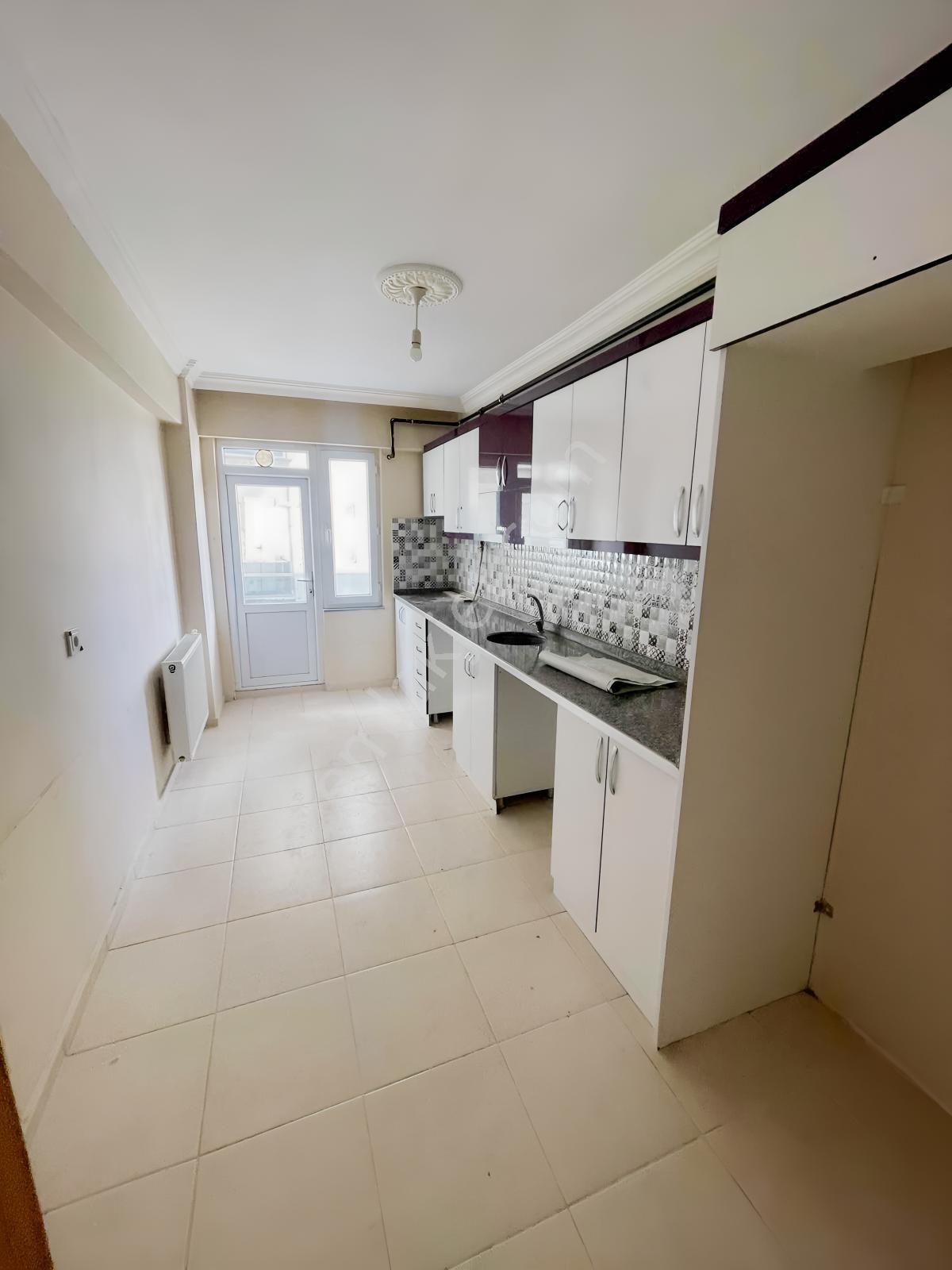 Karaağaç'ta Acil Satılık 2+1 İskanlı Daire! — fotoğraf 16