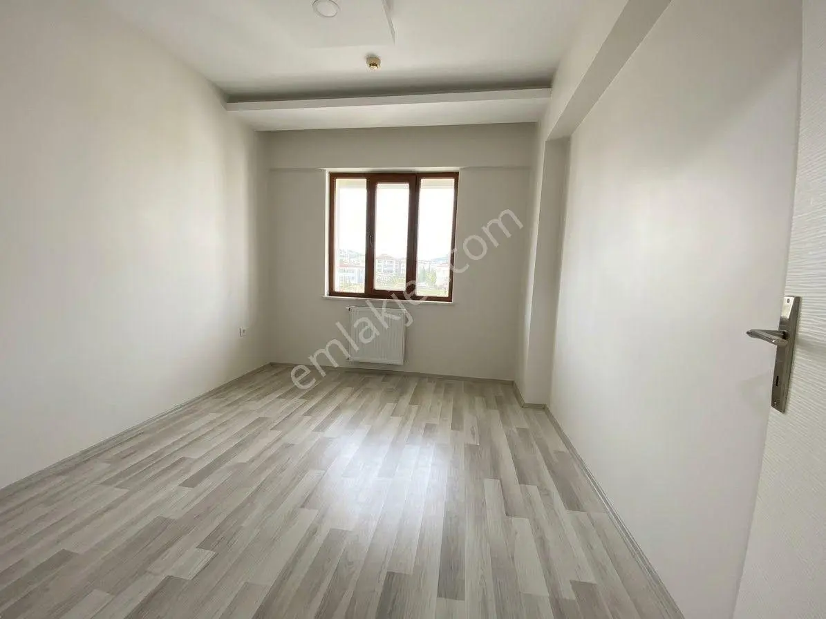 Premar Meva Gayrımenkul'den Ataşehir'de Özel Harekat'a Yakın Bahçe İçerisinde 3+1 Lüks Daire — fotoğraf 33