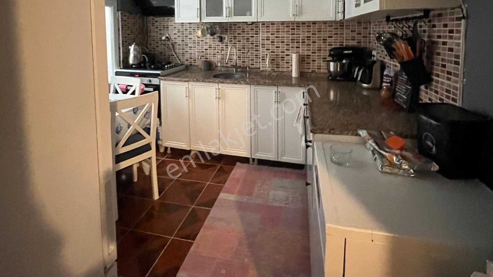 Eyüpsultan Merkezde Satılık 2 Adet 2+1 Daire — fotoğraf 13