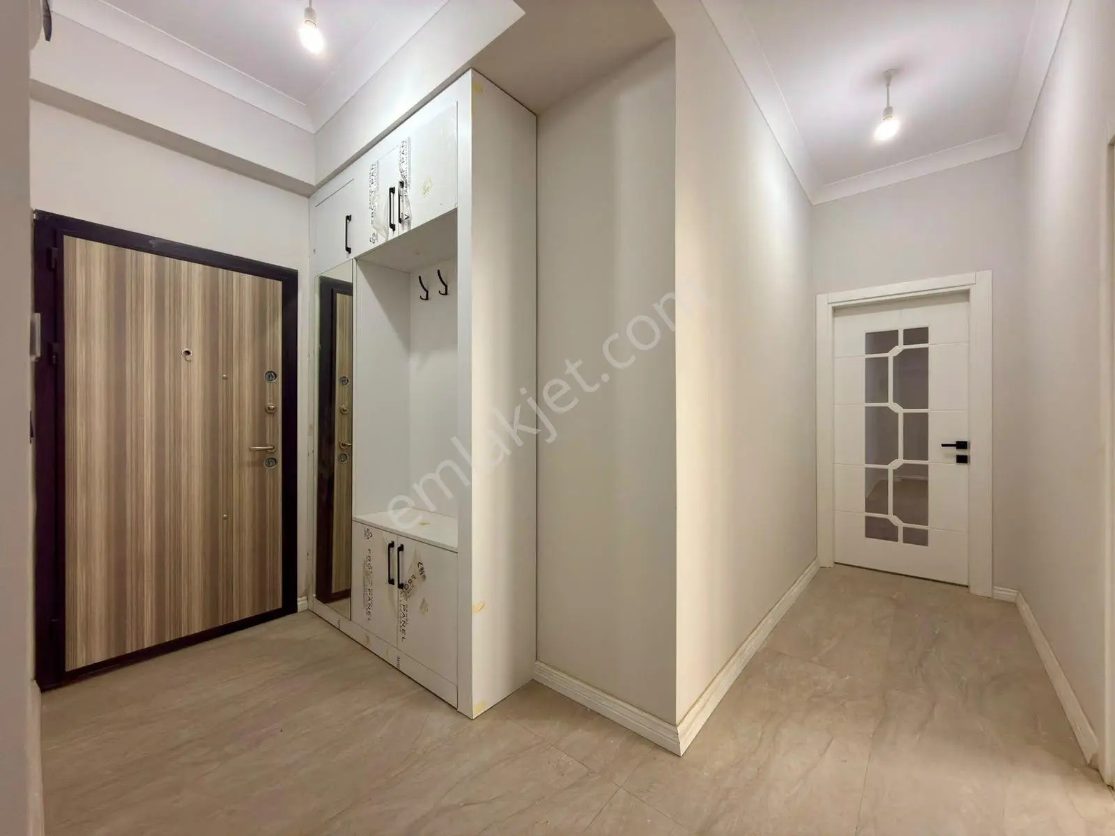 Yüksel'den Tuzcumurat'ta Cam Balkonlu Arakat Sıfır 2+1 Daire — fotoğraf 24