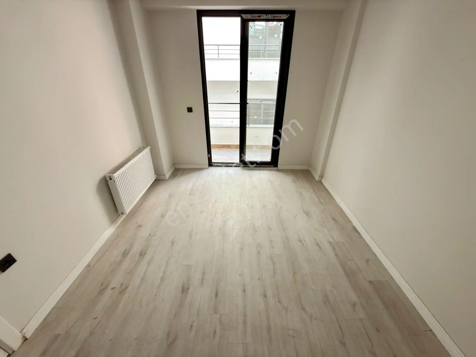 Yüksel'den Tuzcumurat'ta Cam Balkonlu Arakat Sıfır 2+1 Daire — fotoğraf 25