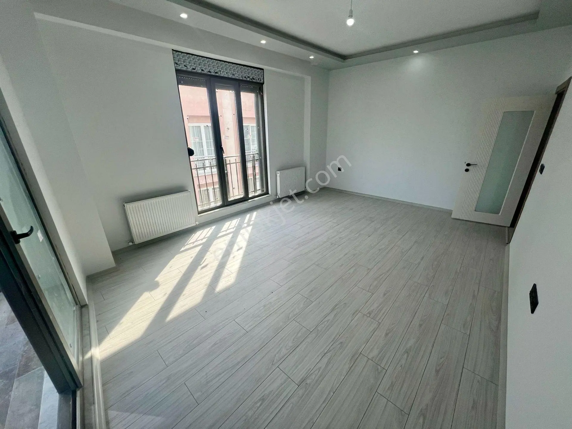 Akçay Aras Emlaktan Altınkumda Doğalgazlı Denize 300 Metre 4+1 Dubleks Daire — fotoğraf 4