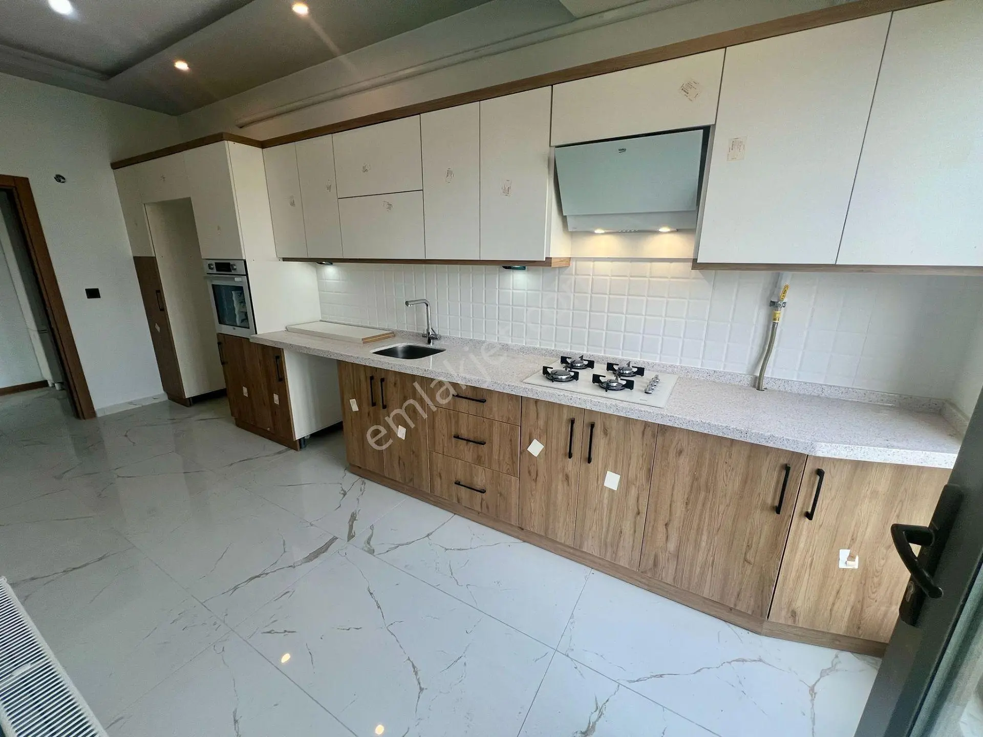 Akçay Aras Emlaktan Altınkumda Doğalgazlı Denize 300 Metre 4+1 Dubleks Daire — fotoğraf 7