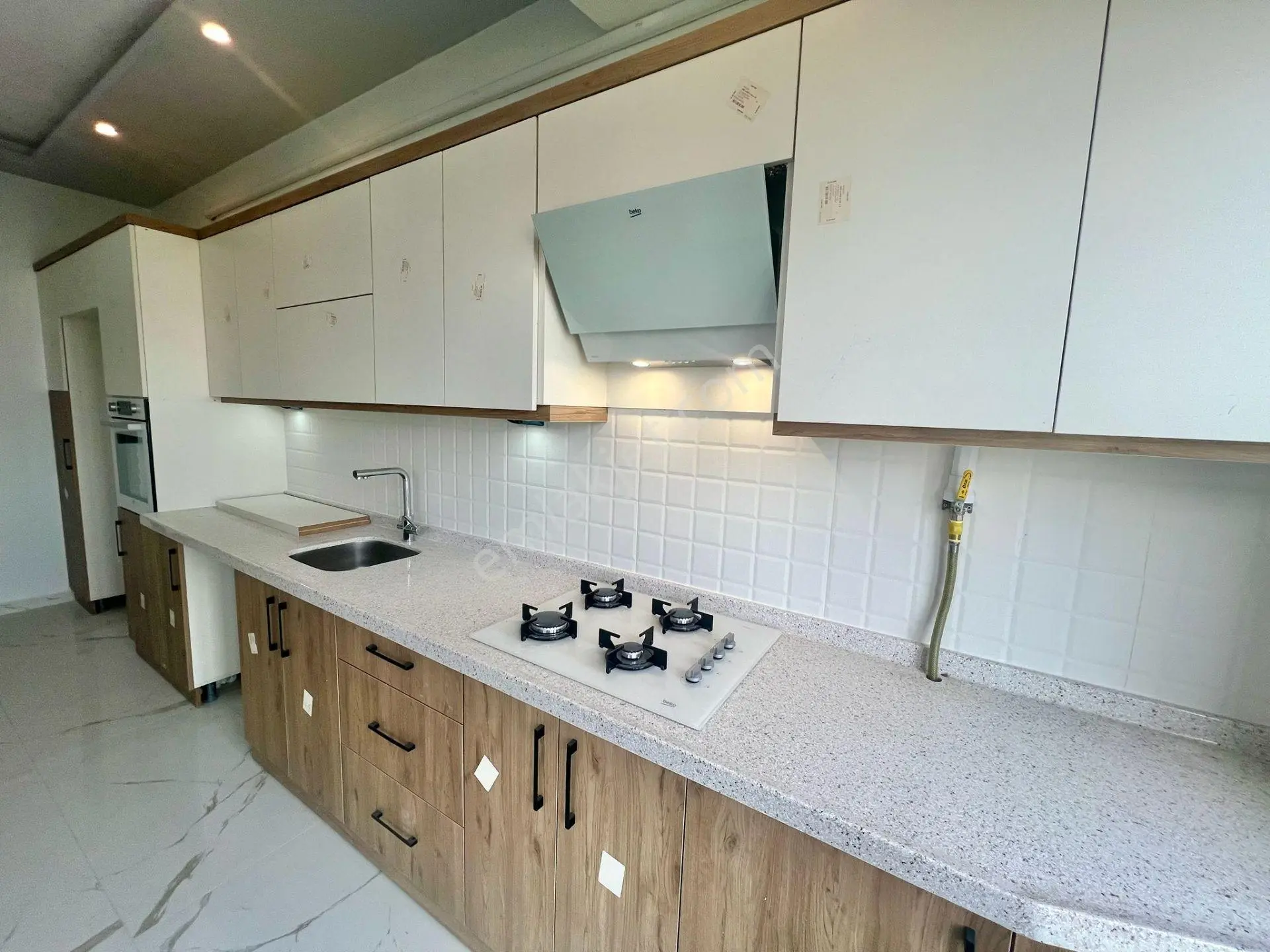 Akçay Aras Emlaktan Altınkumda Doğalgazlı Denize 300 Metre 4+1 Dubleks Daire — fotoğraf 9