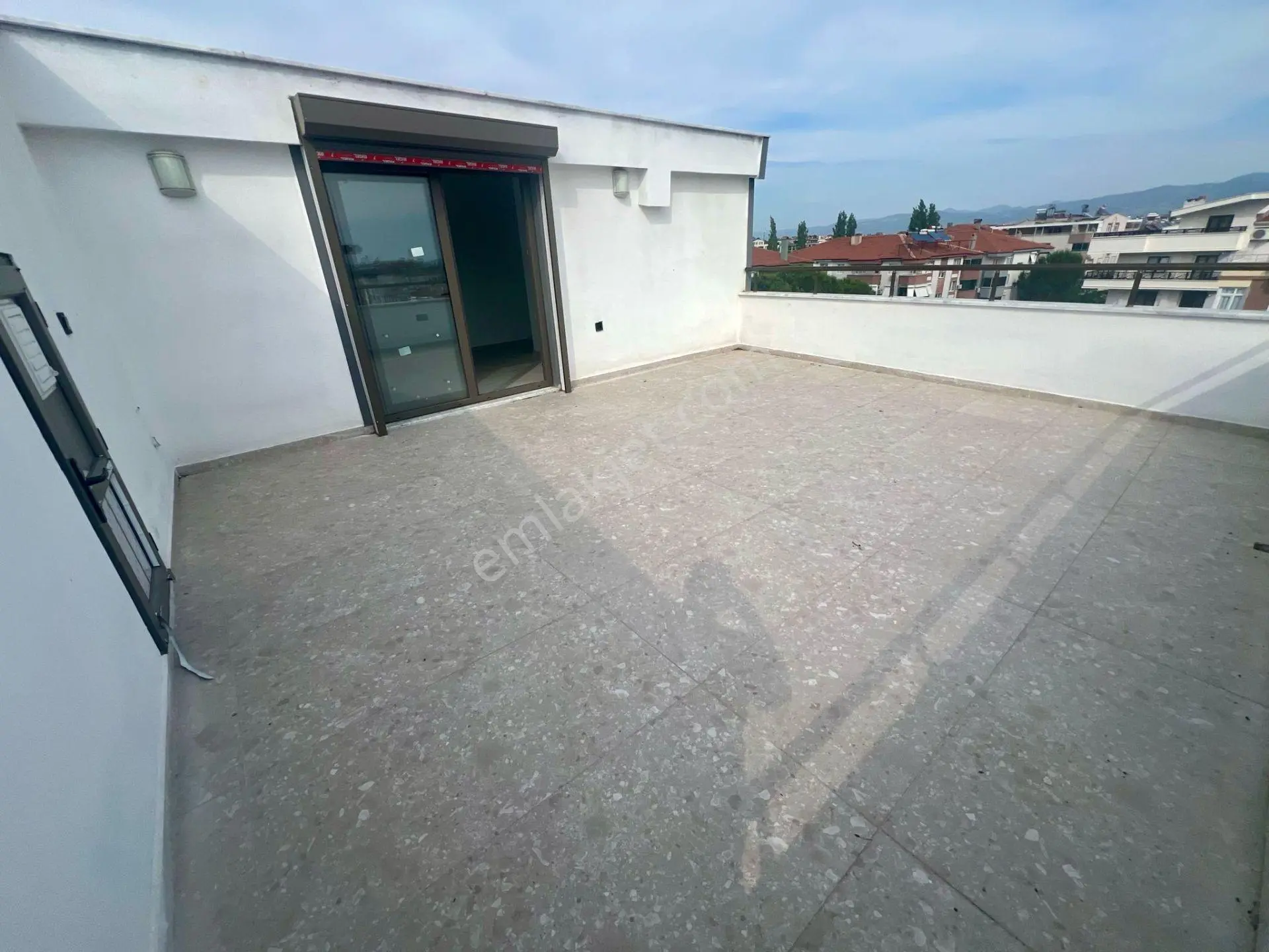 Akçay Aras Emlaktan Altınkumda Doğalgazlı Denize 300 Metre 4+1 Dubleks Daire — fotoğraf 30