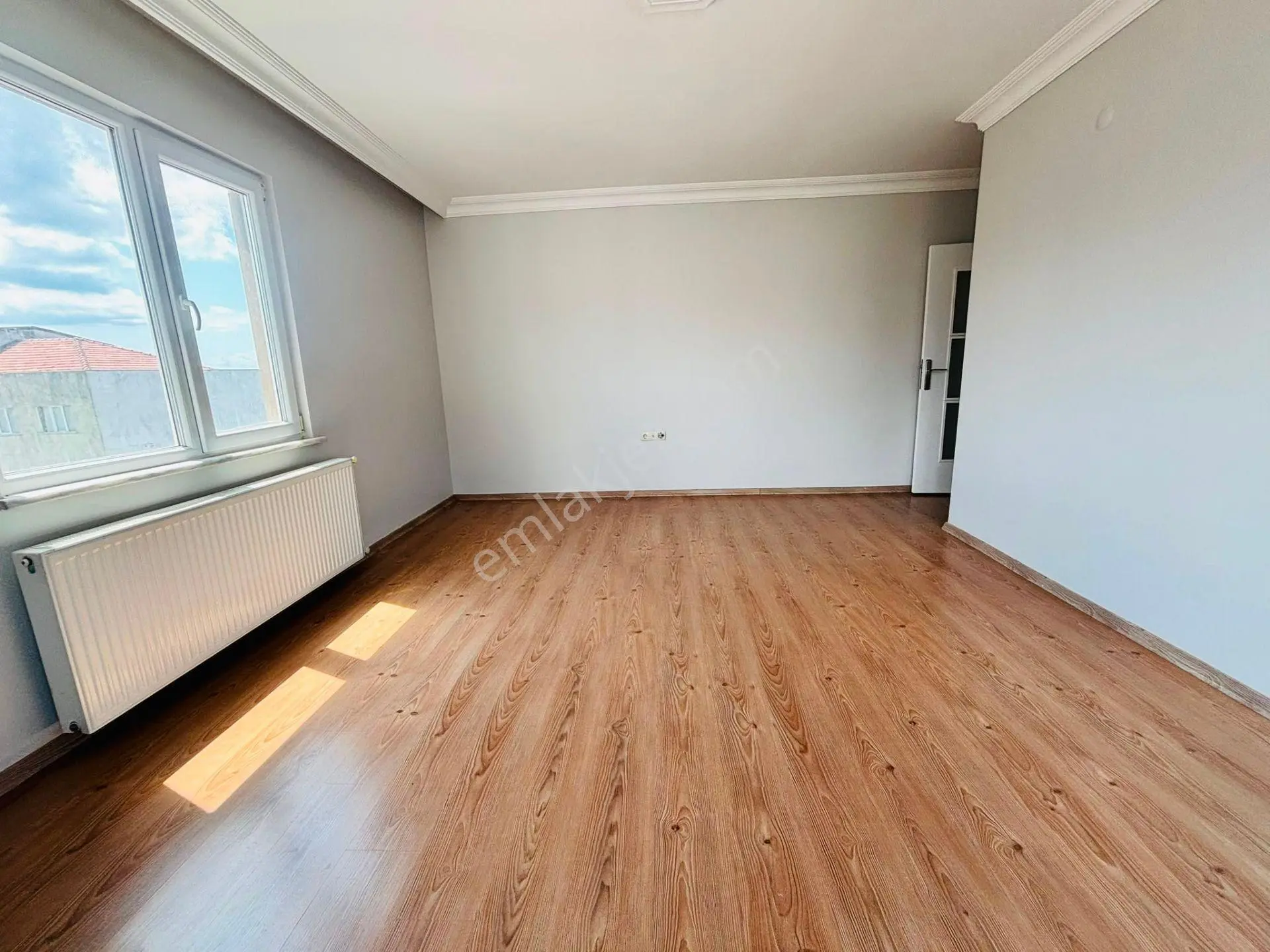 Mertcan'dan Oturuma Hazır Deniz Manzaralı 3+1_120m2 İskanlı — fotoğraf 6