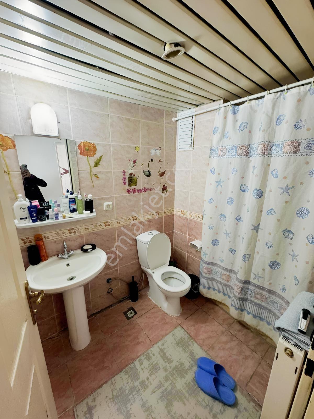 Akkent Tokide Eşyalı Satılık 1+1 Daire — fotoğraf 10