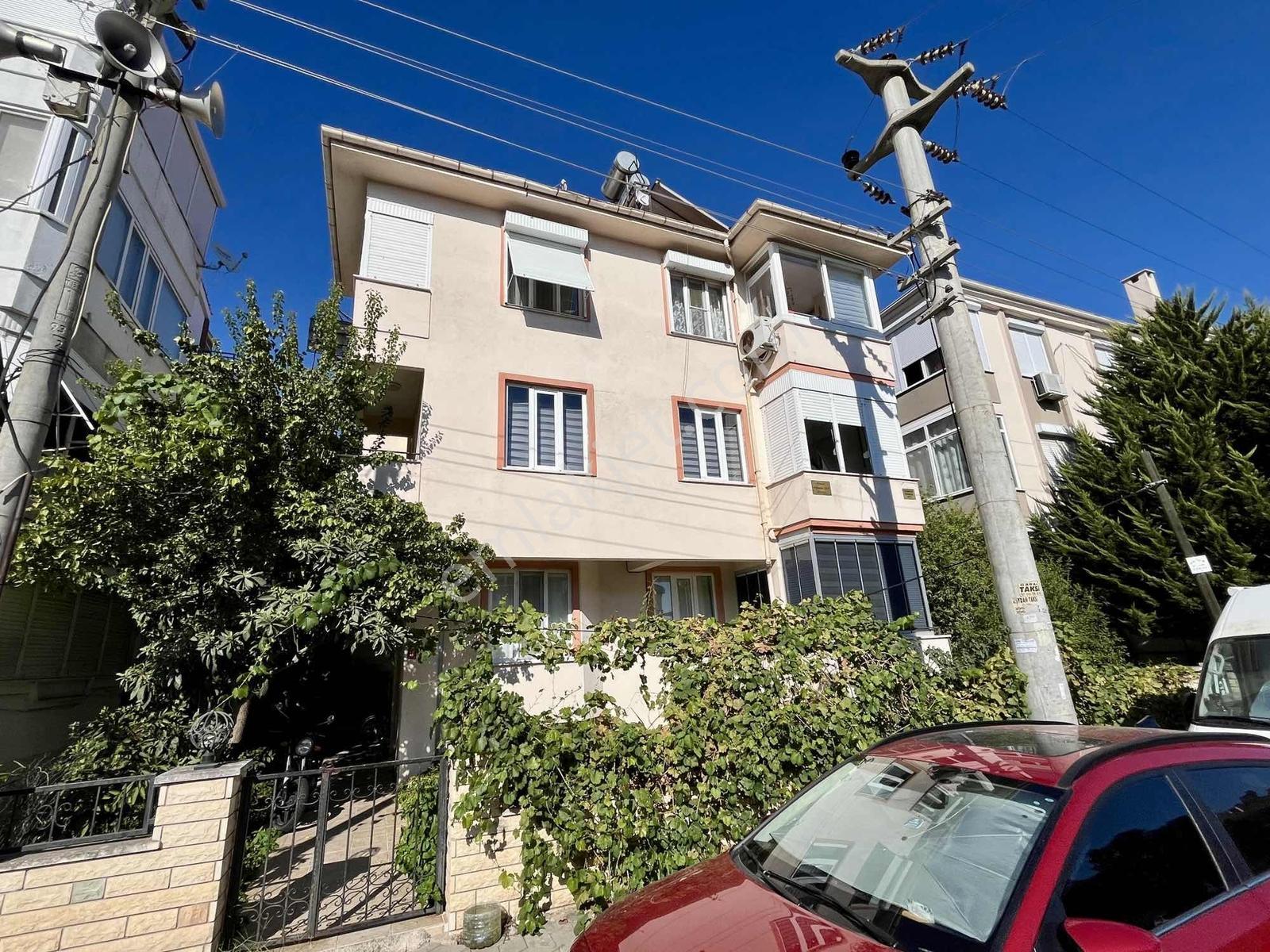 Güçlü Kardeşler Altınoluk Merkezde 2+1 Fırsat Daire — fotoğraf 2