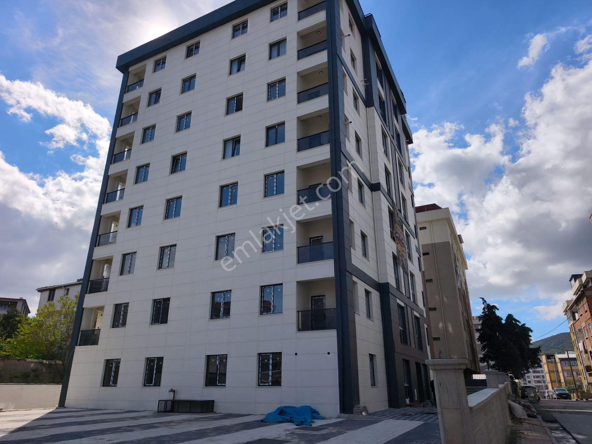 Sultanbeyli Orhangazide Satılık 85 M.2+1 Lüks Daireler — fotoğraf 5