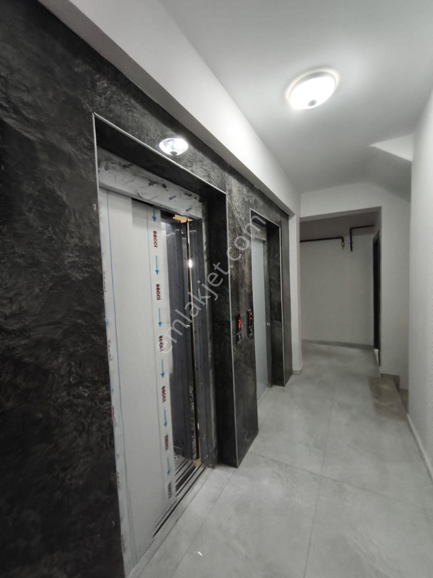 Sultanbeyli Orhangazide Satılık 85 M.2+1 Lüks Daireler — fotoğraf 25