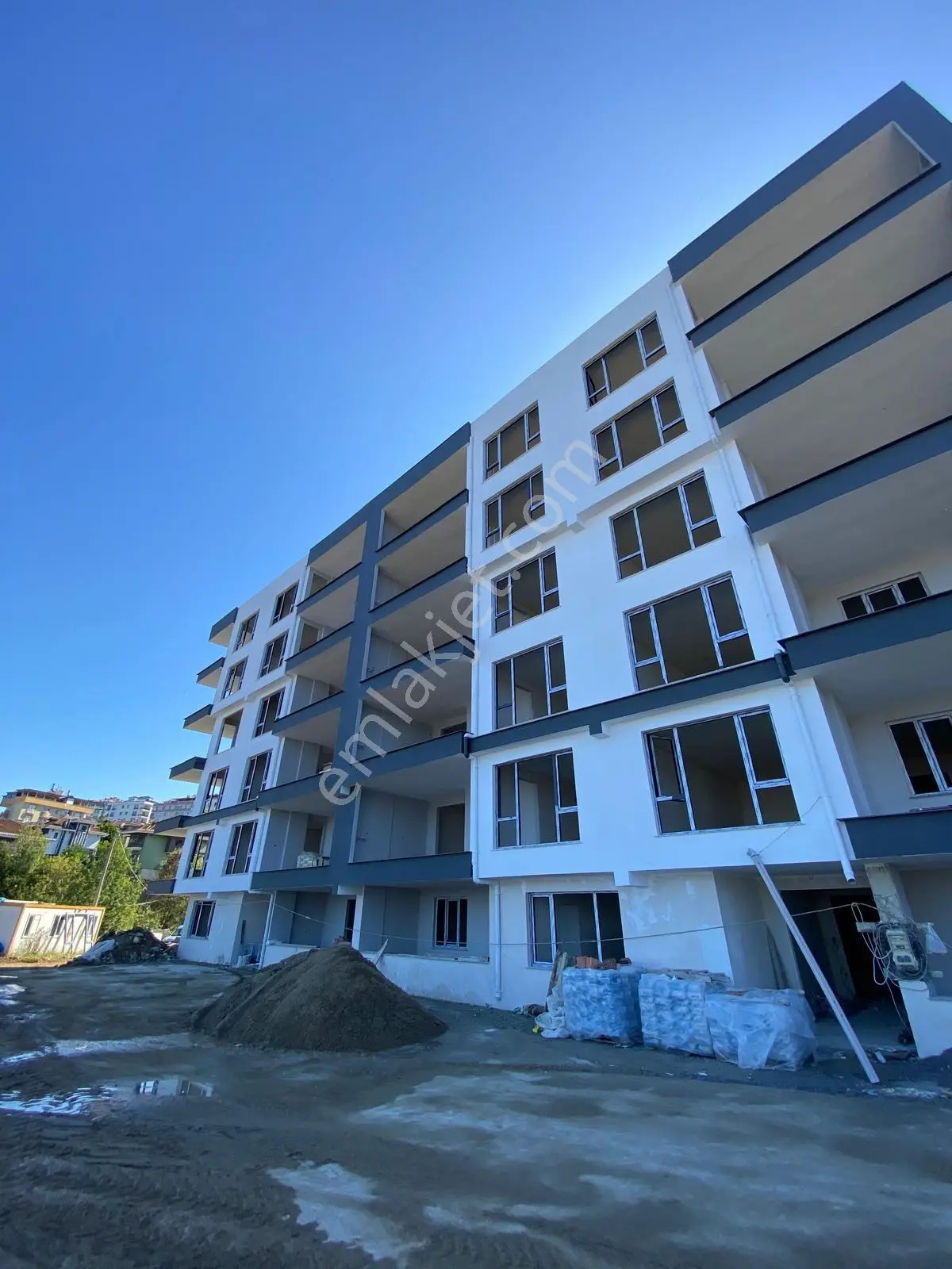 Trabzon'da Satılık 4+1 Sıfır Daire — fotoğraf 2