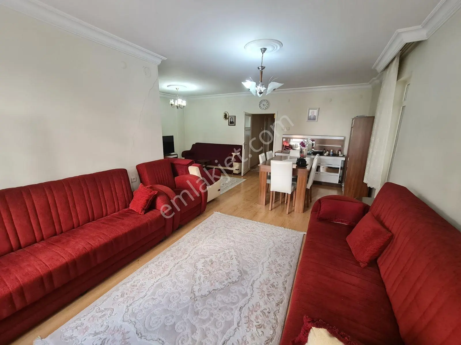 Katta Tek Daire Asansörlü Otoparklı Kilerli Satılık 3+1 Daire — fotoğraf 3