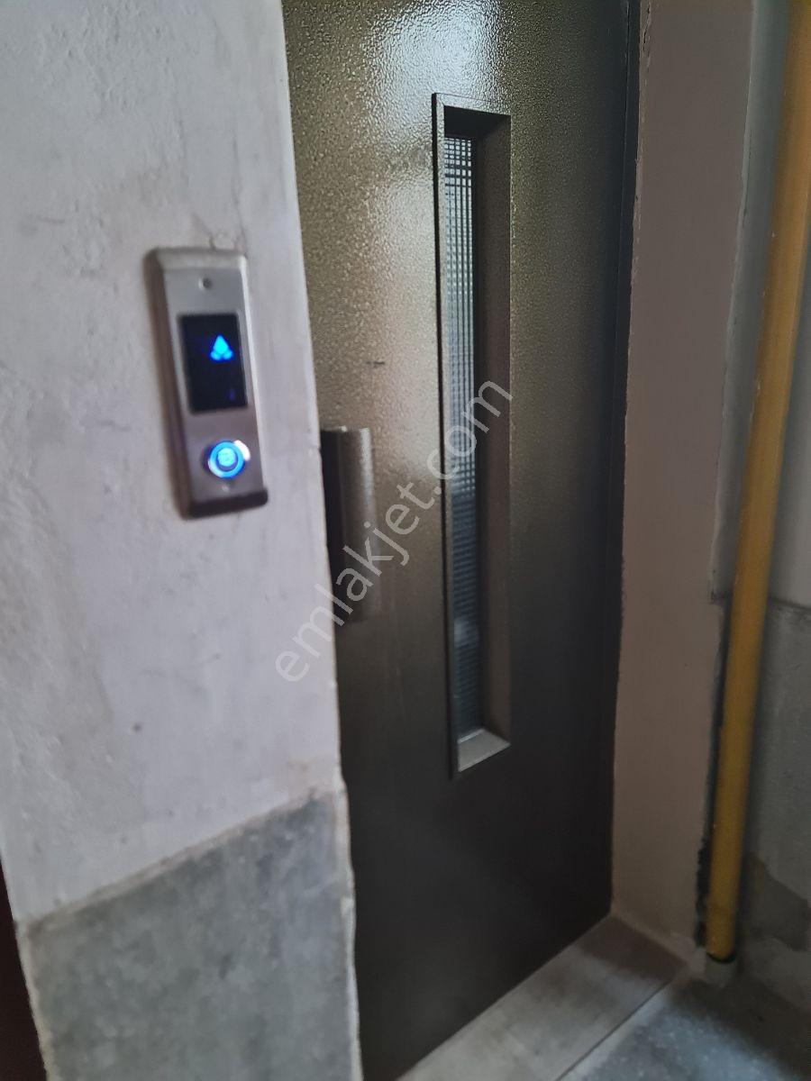 Katta Tek Daire Asansörlü Otoparklı Kilerli Satılık 3+1 Daire — fotoğraf 19