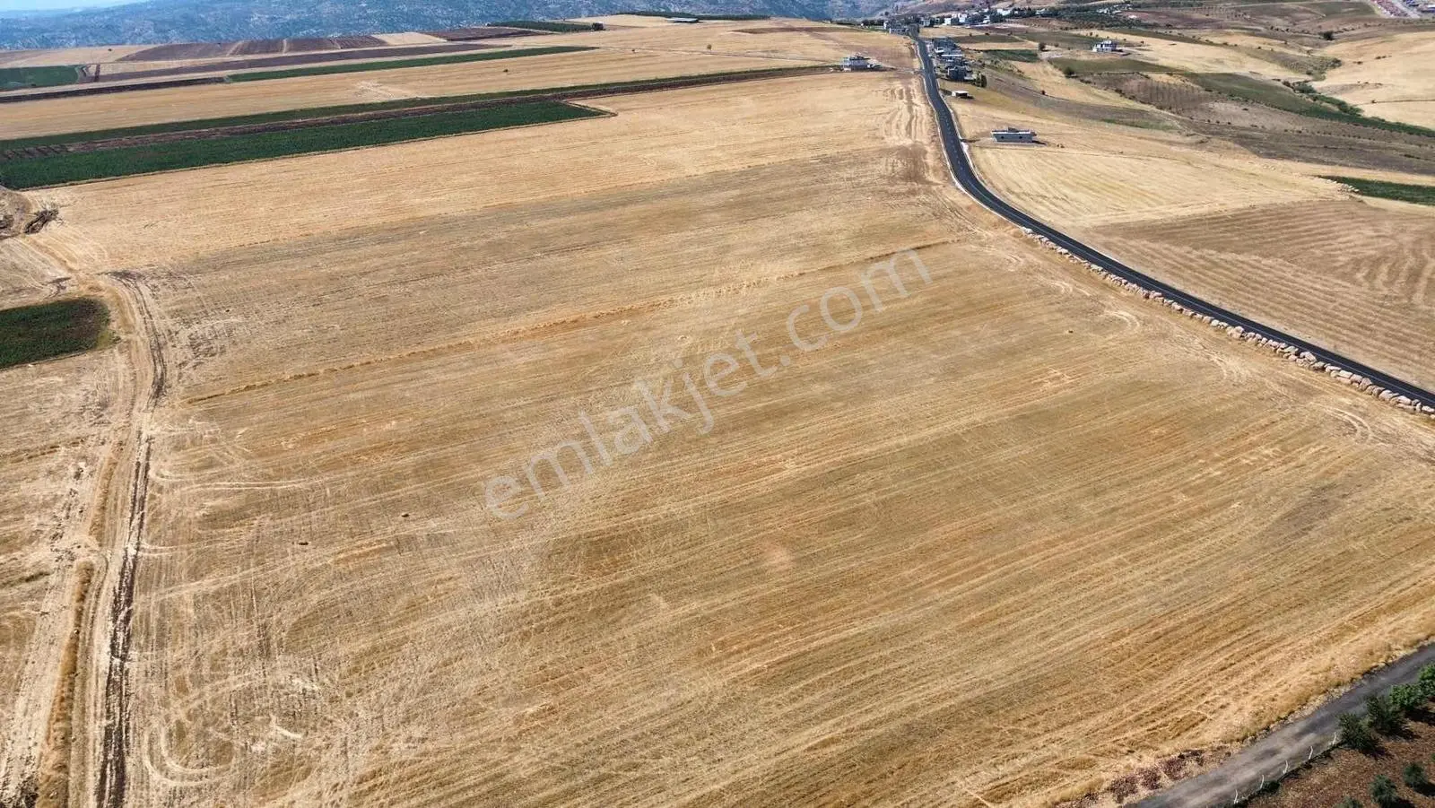 Dmz Gm Ayşe Demez'den Durukaynak Köyünde Satılık Tarla — fotoğraf 2