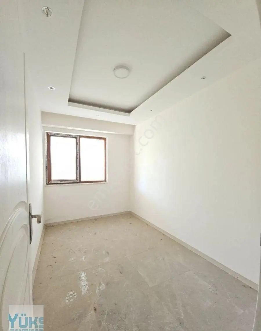 Denizli Karahasanlı'da Satılık 3+1 140 M2 Yüksek Kredi İmkanlı 7 Yıllık Daire — fotoğraf 3