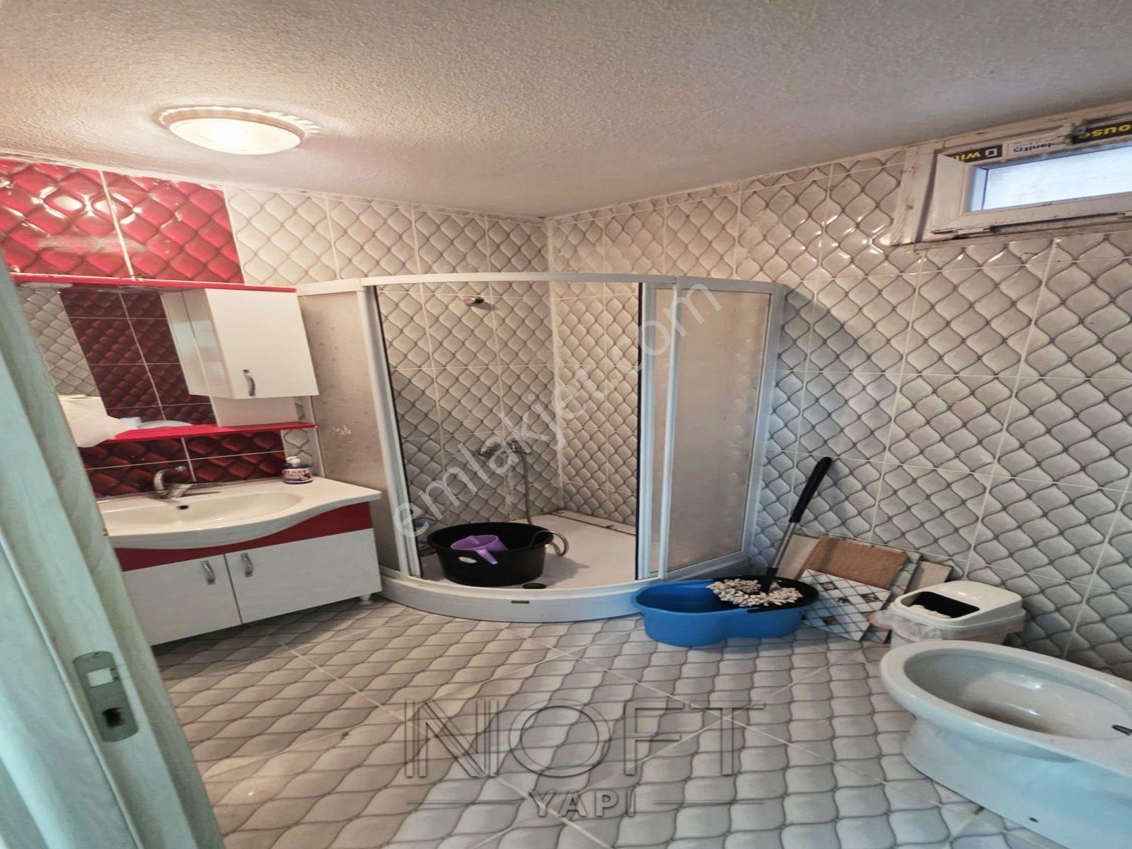 Devlet Hastanesi / Ulaşıma Yakın Eşyalı Satılık 1+1 Yüksek Giriş — fotoğraf 6
