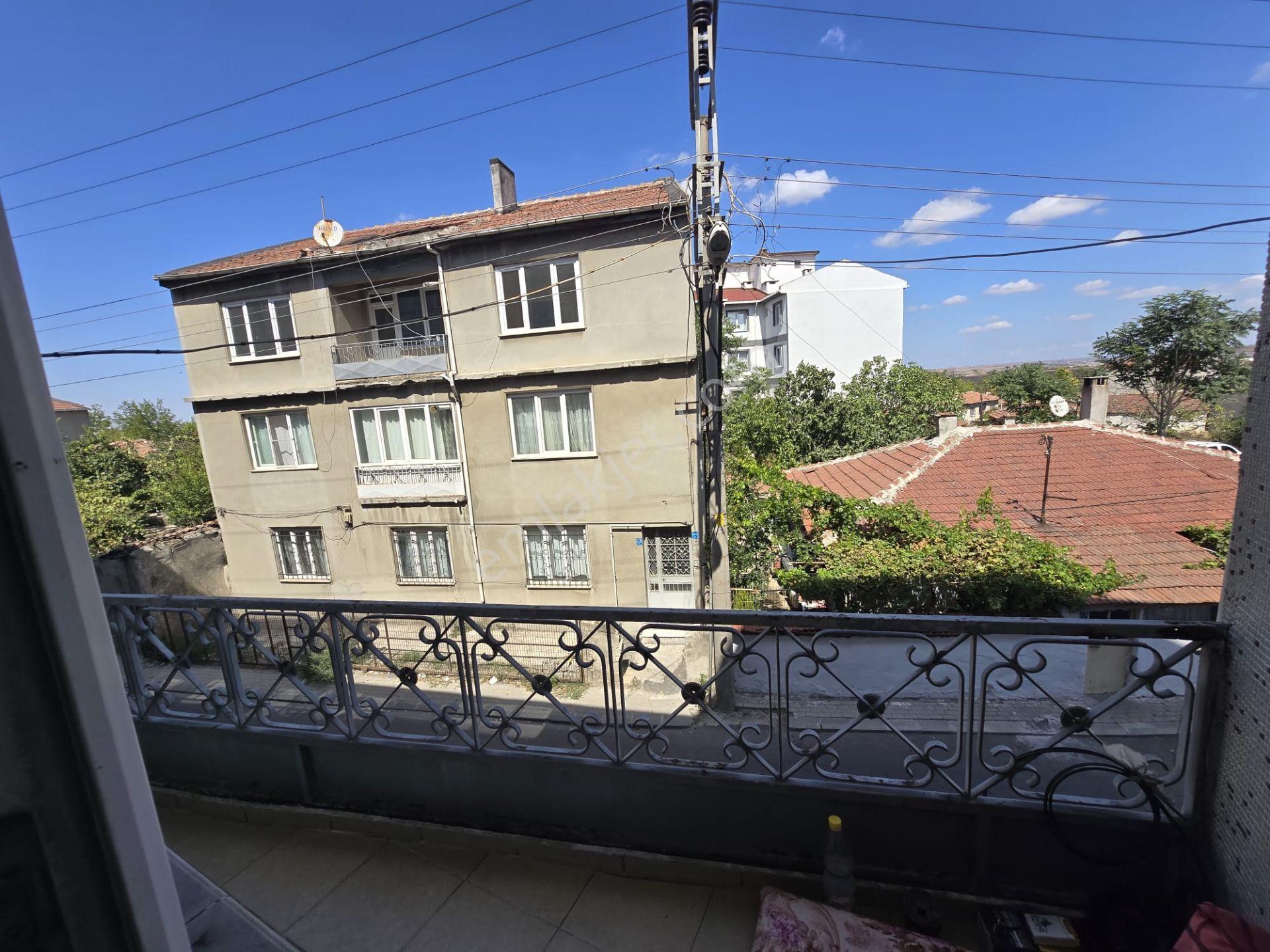 Remax Land Den Cadde Üstü Satılık Geniş 3+1 — fotoğraf 19