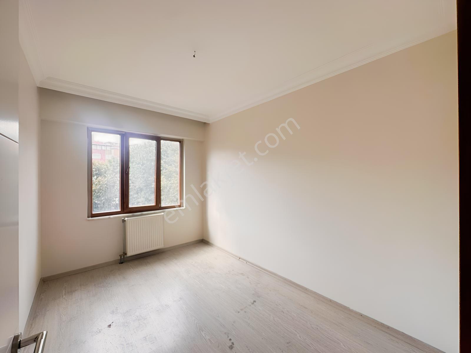 Gaziosmanpaşa Barbarosta Havuzlu Sitede Geniş 3+1 Arakat Daire — fotoğraf 31