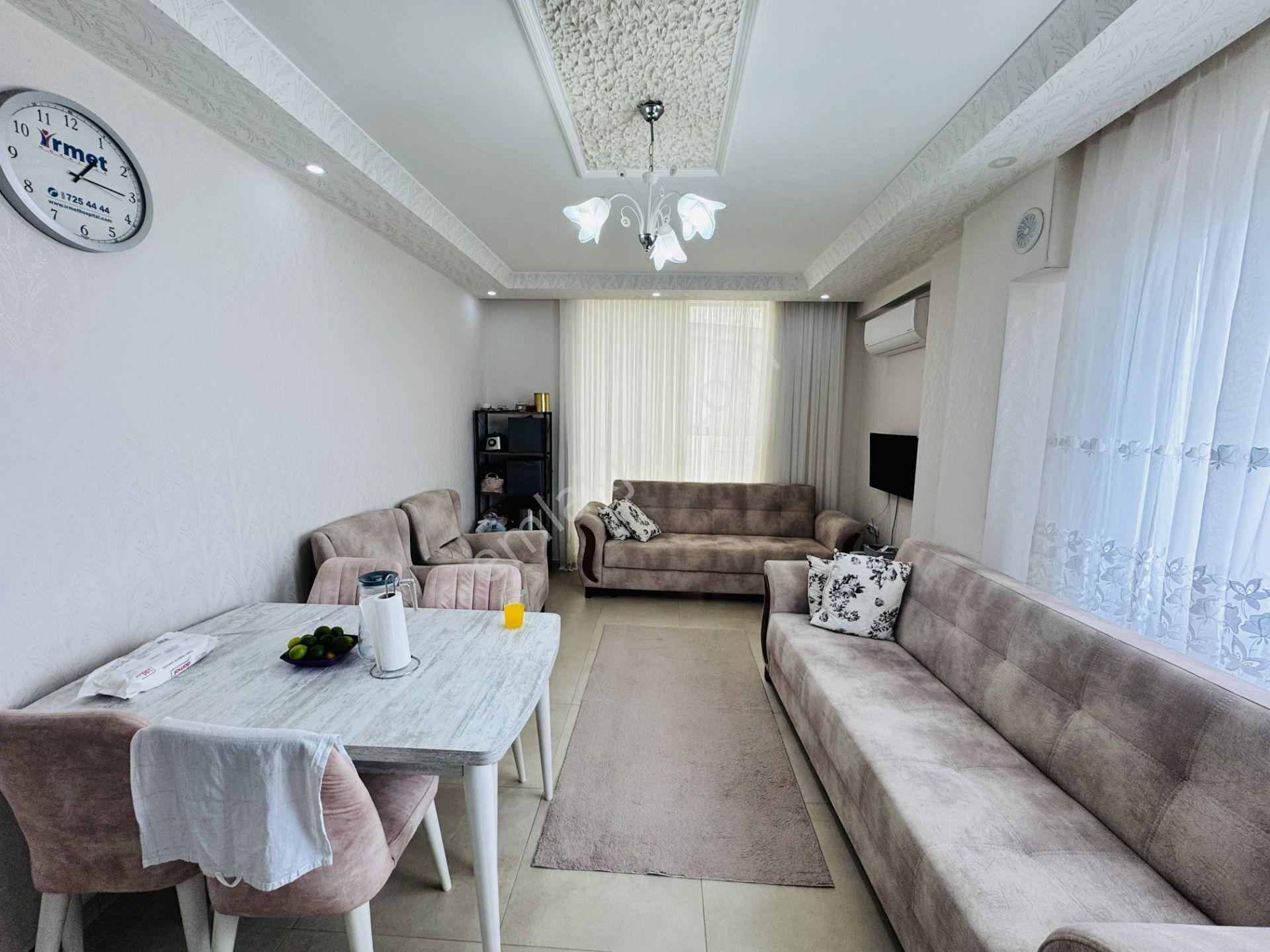 Didimde Satılık 3 M Migros Arkasında 7 Yaşında Binada Ful Eşyalı 2+1 Daire — fotoğraf 8
