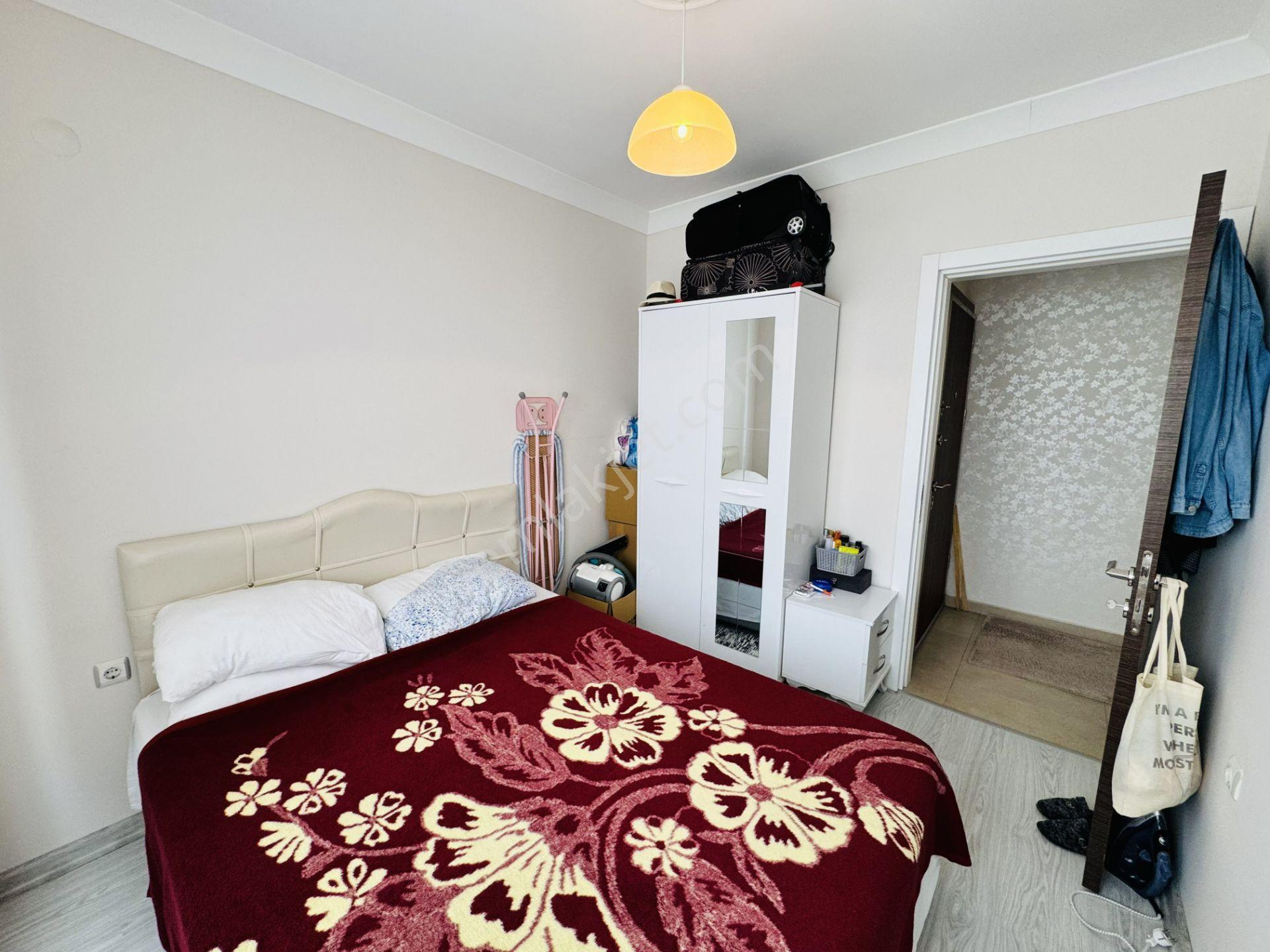 Didimde Satılık 3 M Migros Arkasında 7 Yaşında Binada Ful Eşyalı 2+1 Daire — fotoğraf 9