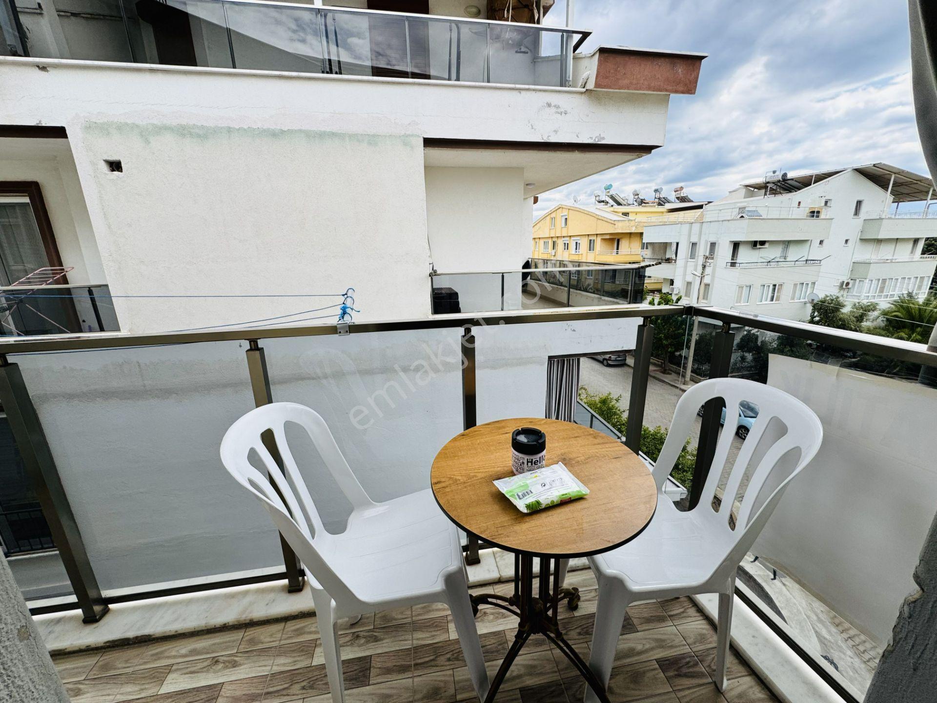 Didimde Satılık 3 M Migros Arkasında 7 Yaşında Binada Ful Eşyalı 2+1 Daire — fotoğraf 14