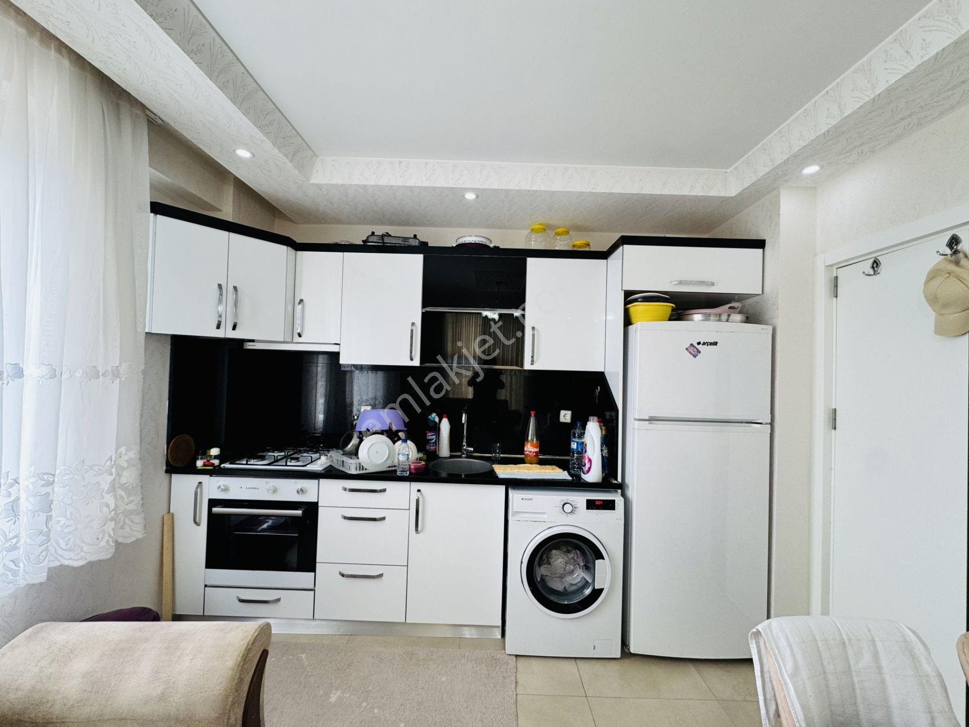 Didimde Satılık 3 M Migros Arkasında 7 Yaşında Binada Ful Eşyalı 2+1 Daire — fotoğraf 21