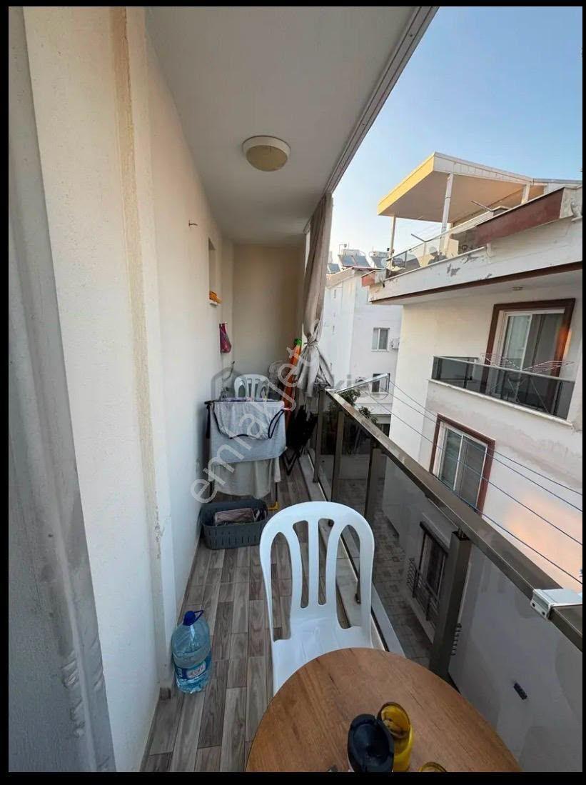 Didimde Satılık 3 M Migros Arkasında 7 Yaşında Binada Ful Eşyalı 2+1 Daire — fotoğraf 33
