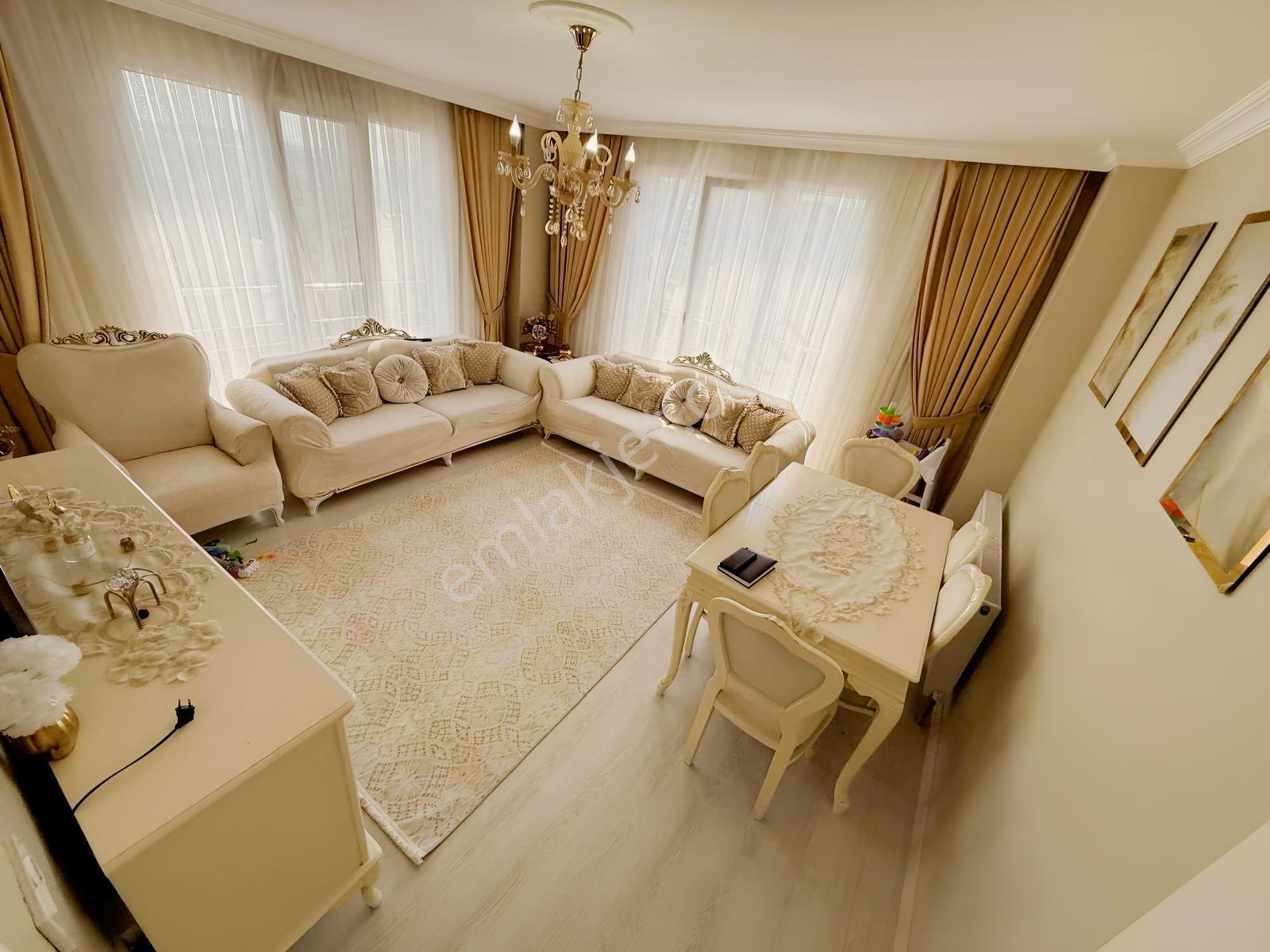 Güllübağlar Hadım Sokakta 2+1 Balkonlu Satılık Daire — fotoğraf 5