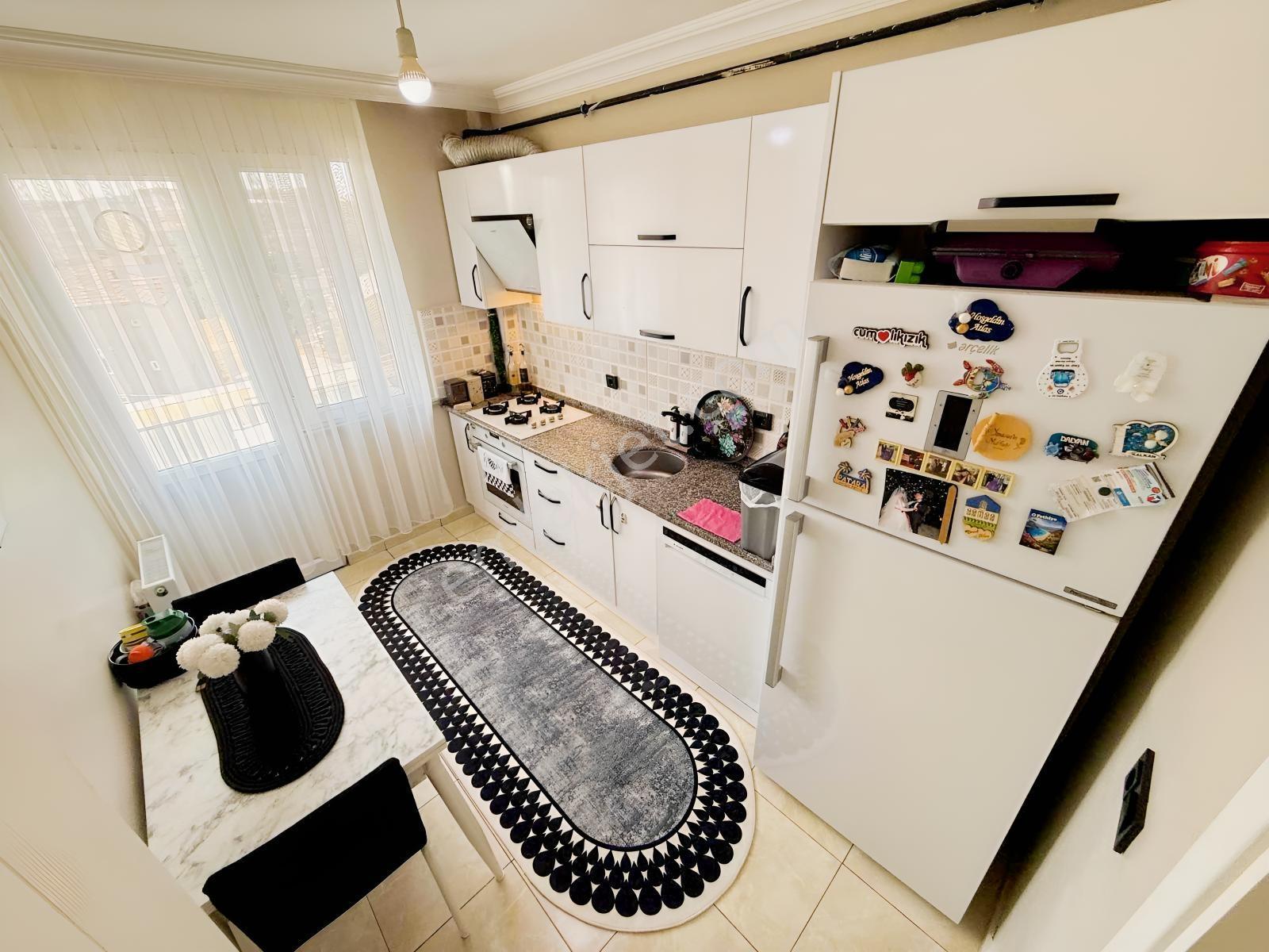 Güllübağlar Hadım Sokakta 2+1 Balkonlu Satılık Daire — fotoğraf 10