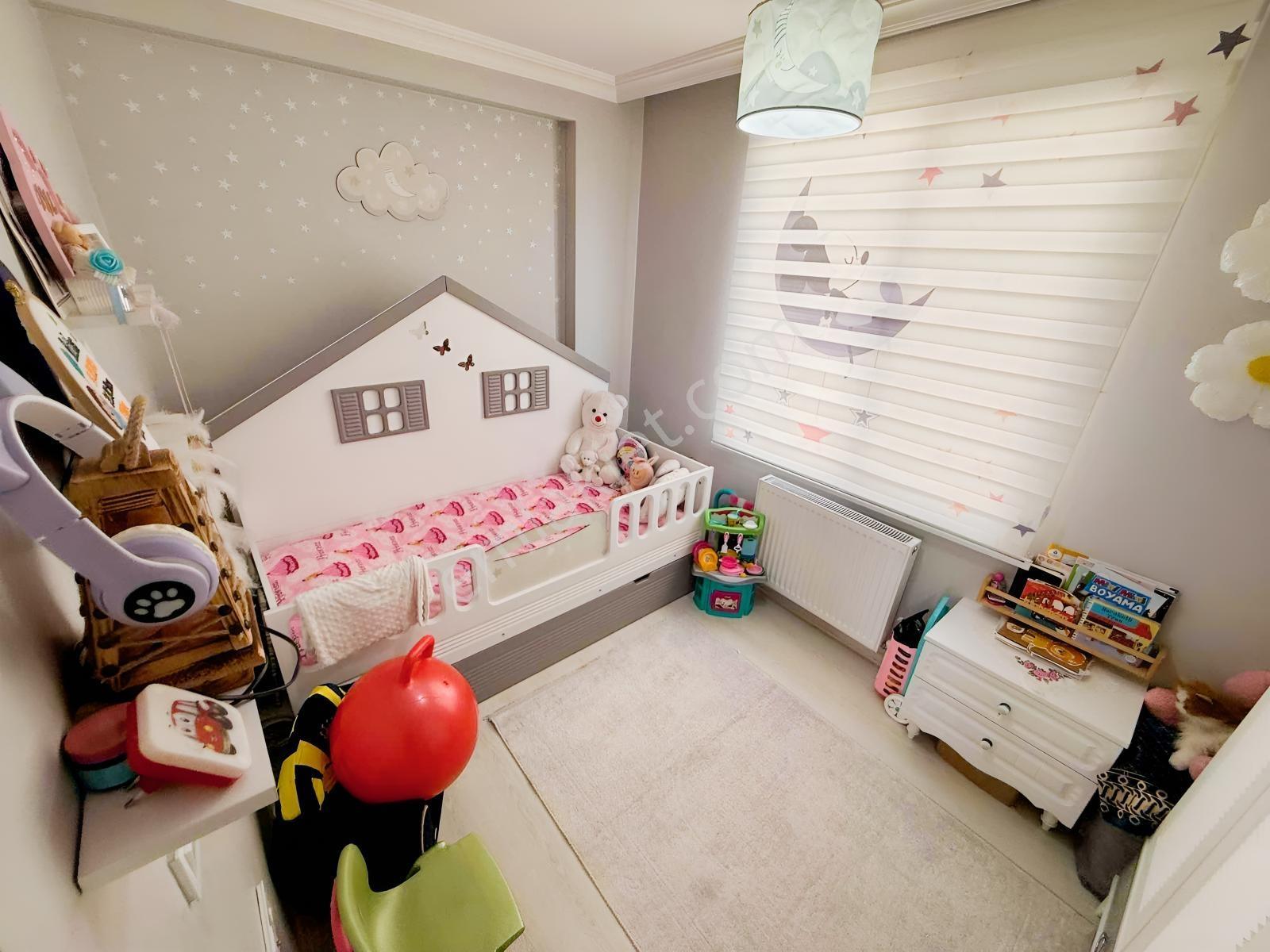 Güllübağlar Hadım Sokakta 2+1 Balkonlu Satılık Daire — fotoğraf 14