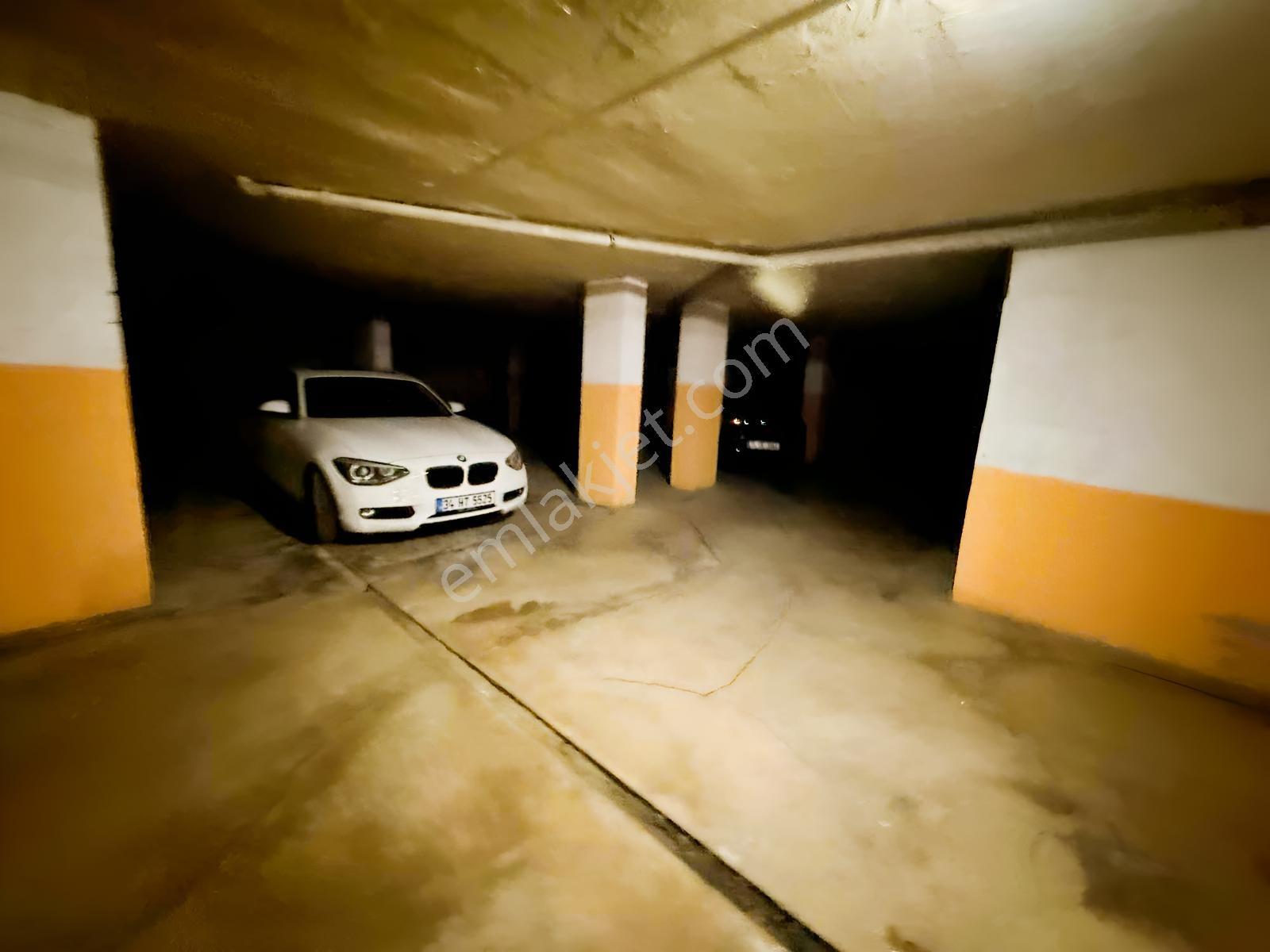 Güllübağlar Hadım Sokakta 2+1 Balkonlu Satılık Daire — fotoğraf 31