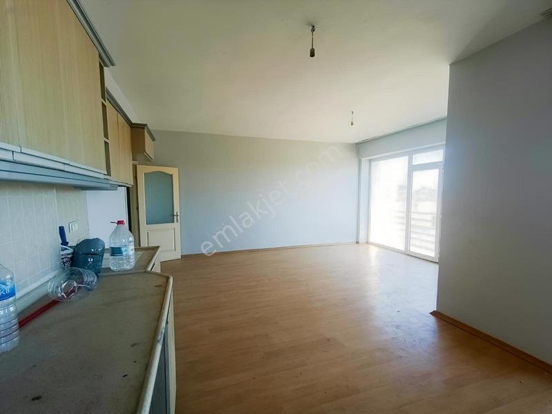 Eminevime Uygun 2+1 100m2 Ara-kat Siteçi Mall Of Karşısı — fotoğraf 14