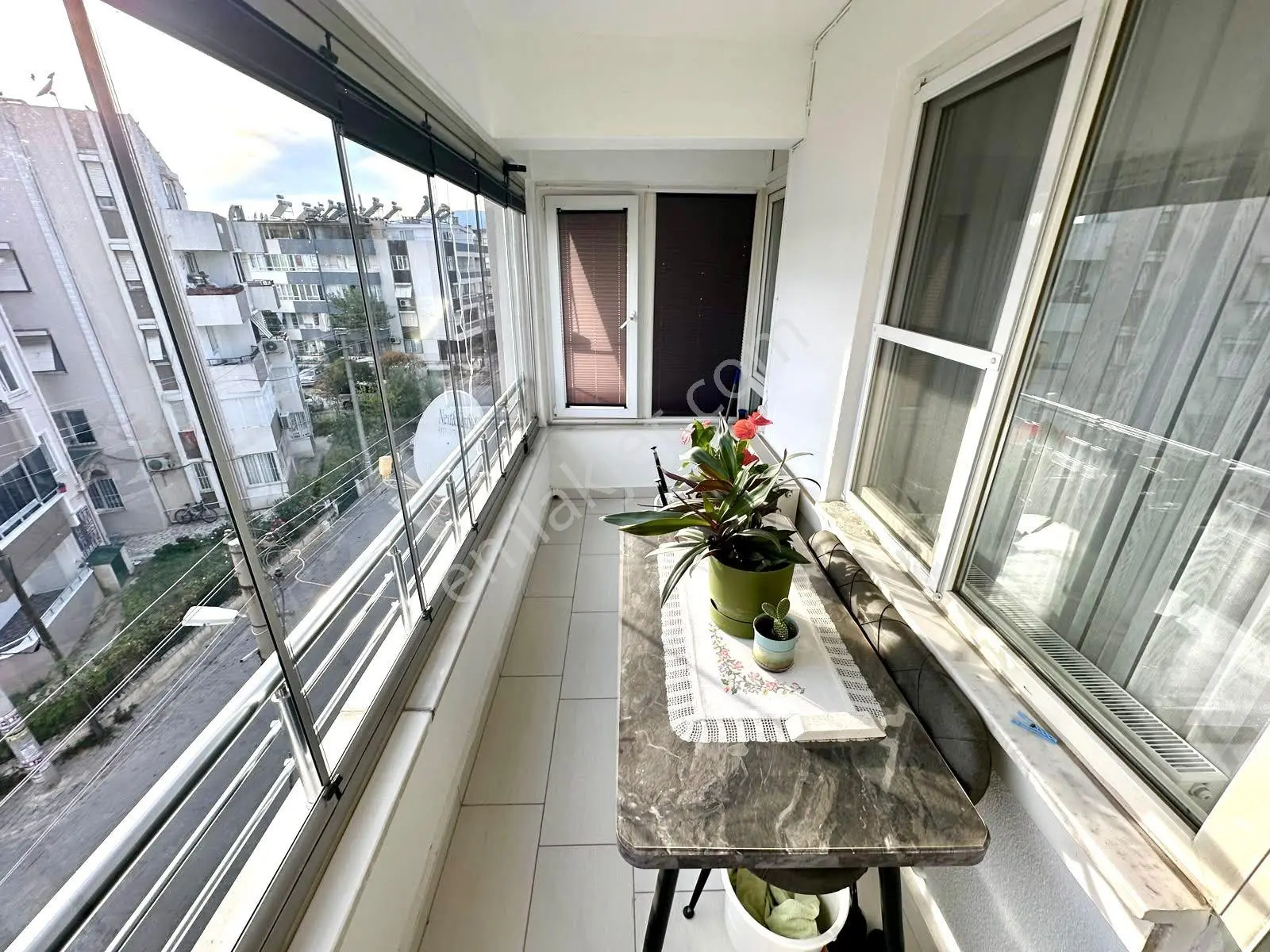 Yetkisi Referans'tan Akçay Merkez'de Denize 300 Mt Ön Cephe Geniş 4+1 Dubleks — fotoğraf 13