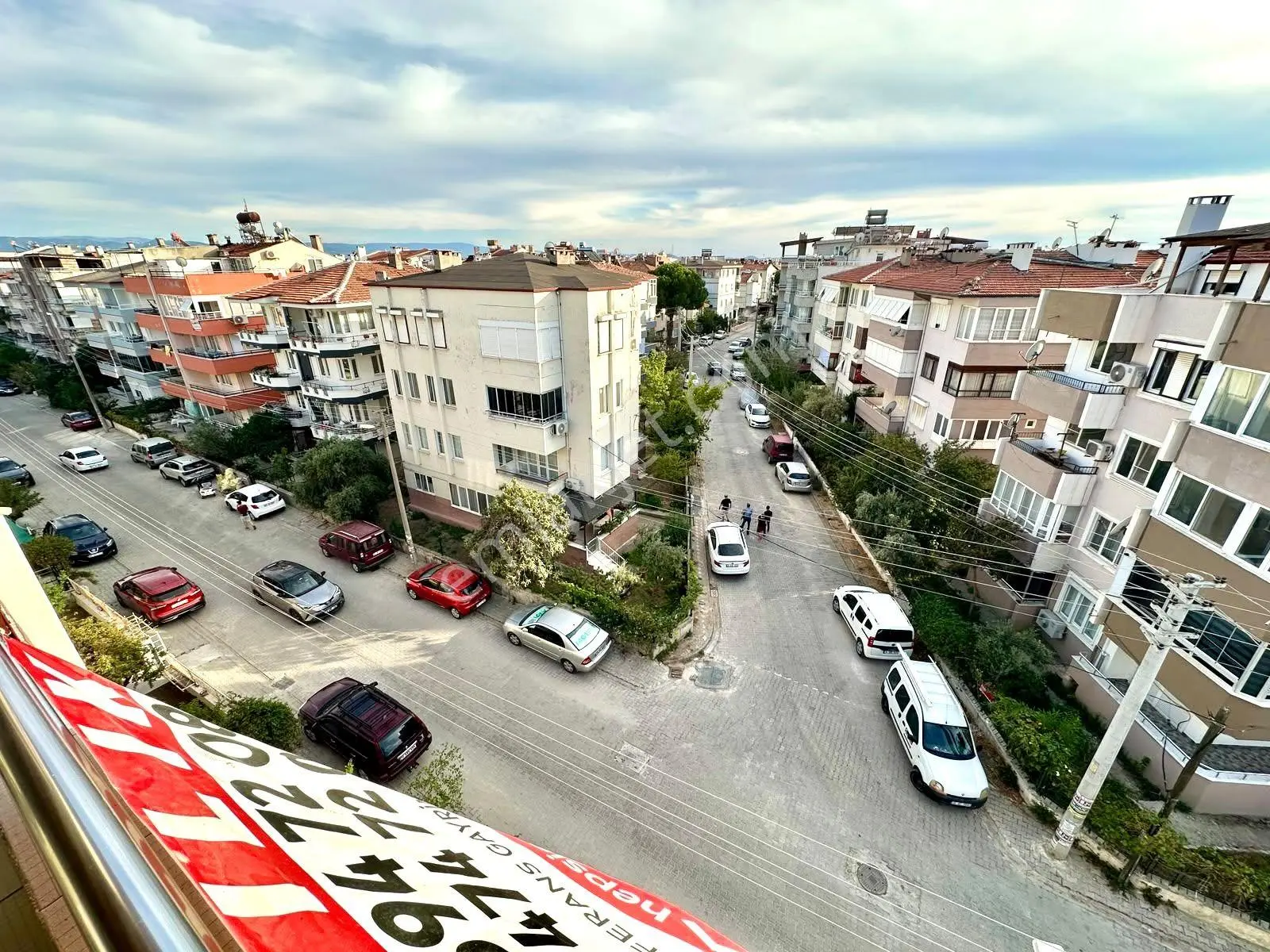 Yetkisi Referans'tan Akçay Merkez'de Denize 300 Mt Ön Cephe Geniş 4+1 Dubleks — fotoğraf 16