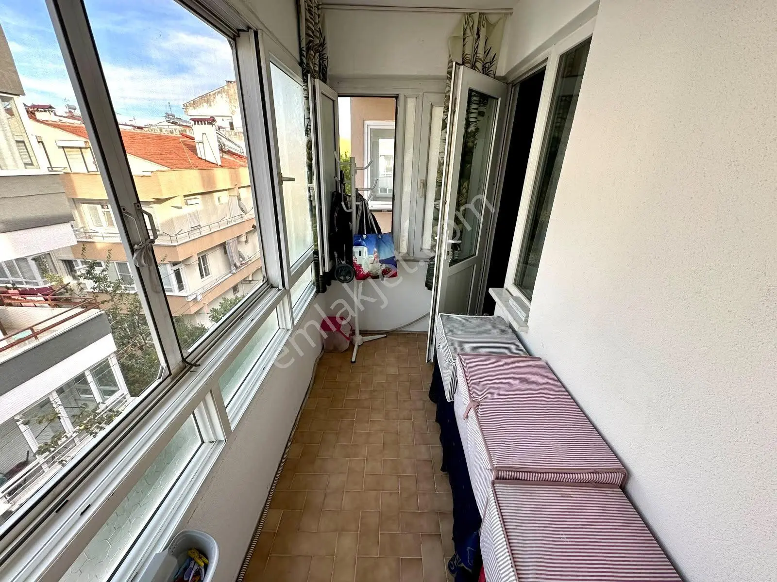 Yetkisi Referans'tan Akçay Merkez'de Denize 300 Mt Ön Cephe Geniş 4+1 Dubleks — fotoğraf 26