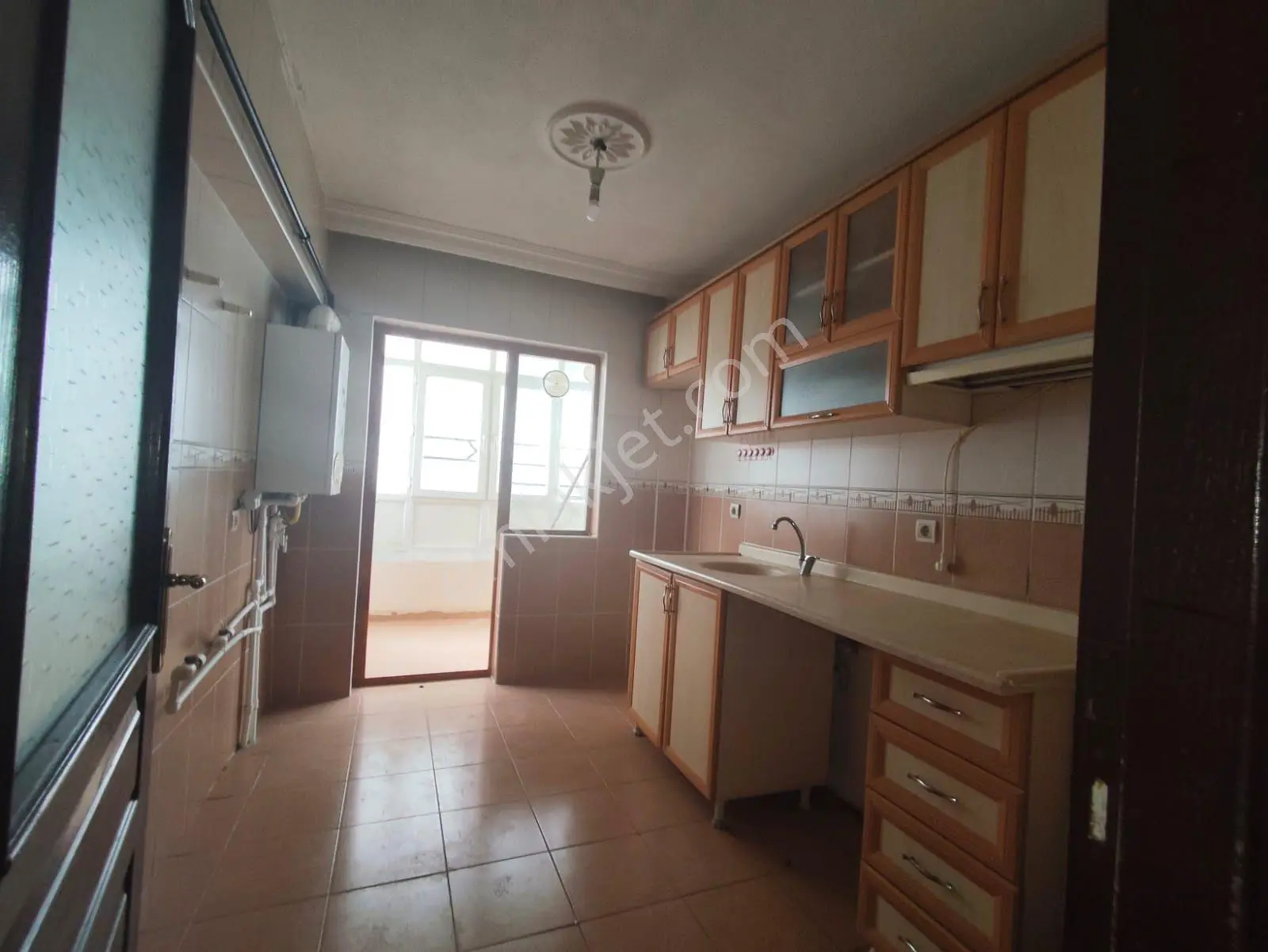 Yılmaz Gayrimenkulden Full Yapılı Masrafsız 3+1 Ara Kat Satılık Daire Pazarlık — fotoğraf 7