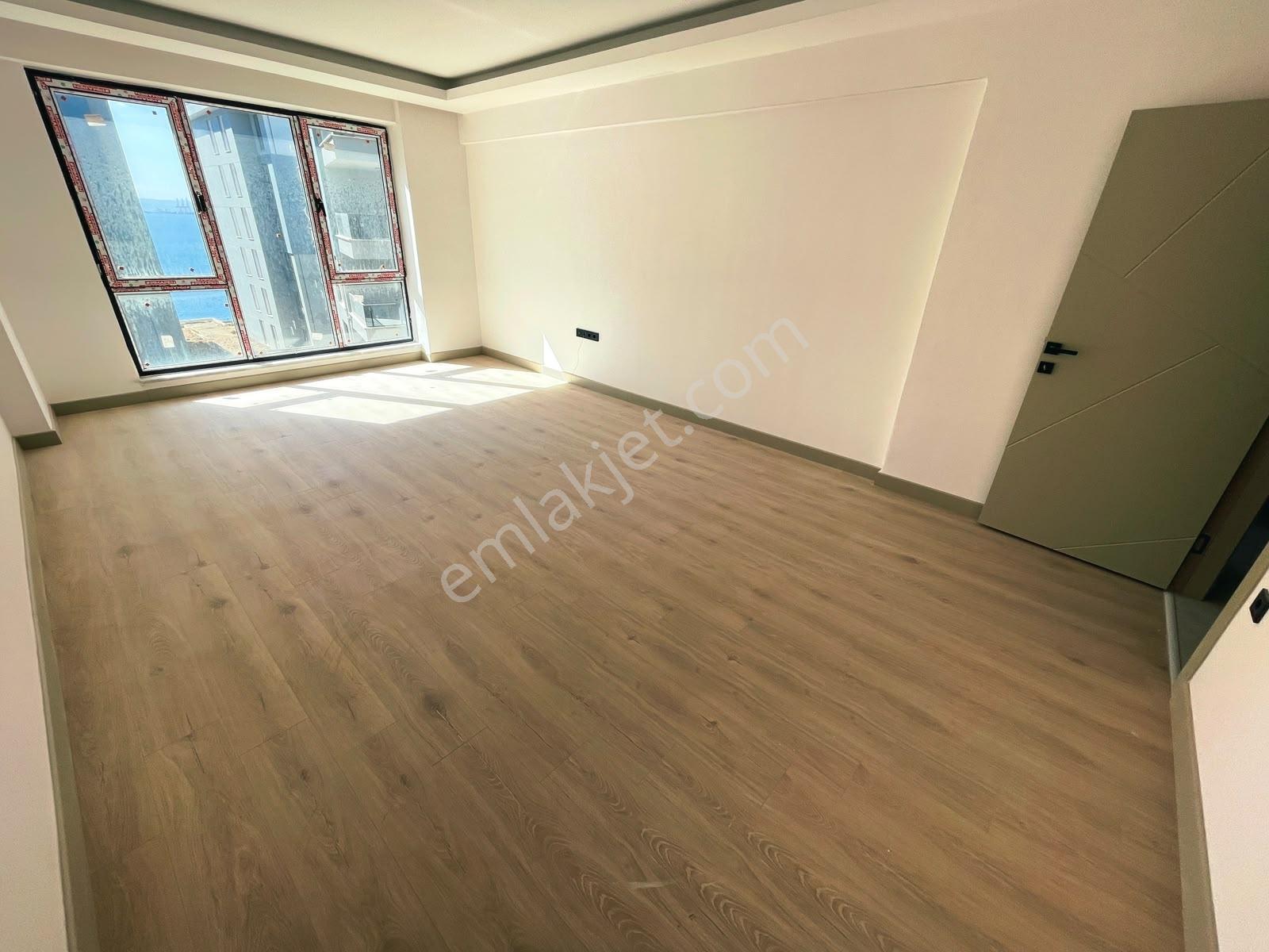 Özkan'dan Manastır'da Havuzlu Sitede Satılık 125 M² 3+1 Daire — fotoğraf 2