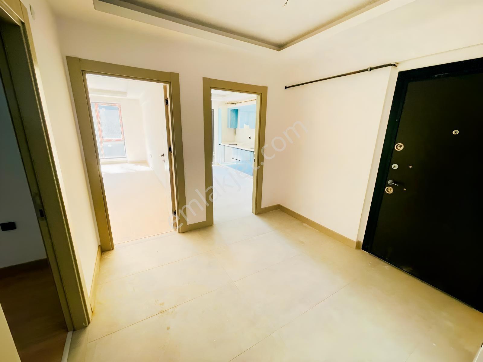 Özkan'dan Manastır'da Havuzlu Sitede Satılık 125 M² 3+1 Daire — fotoğraf 12