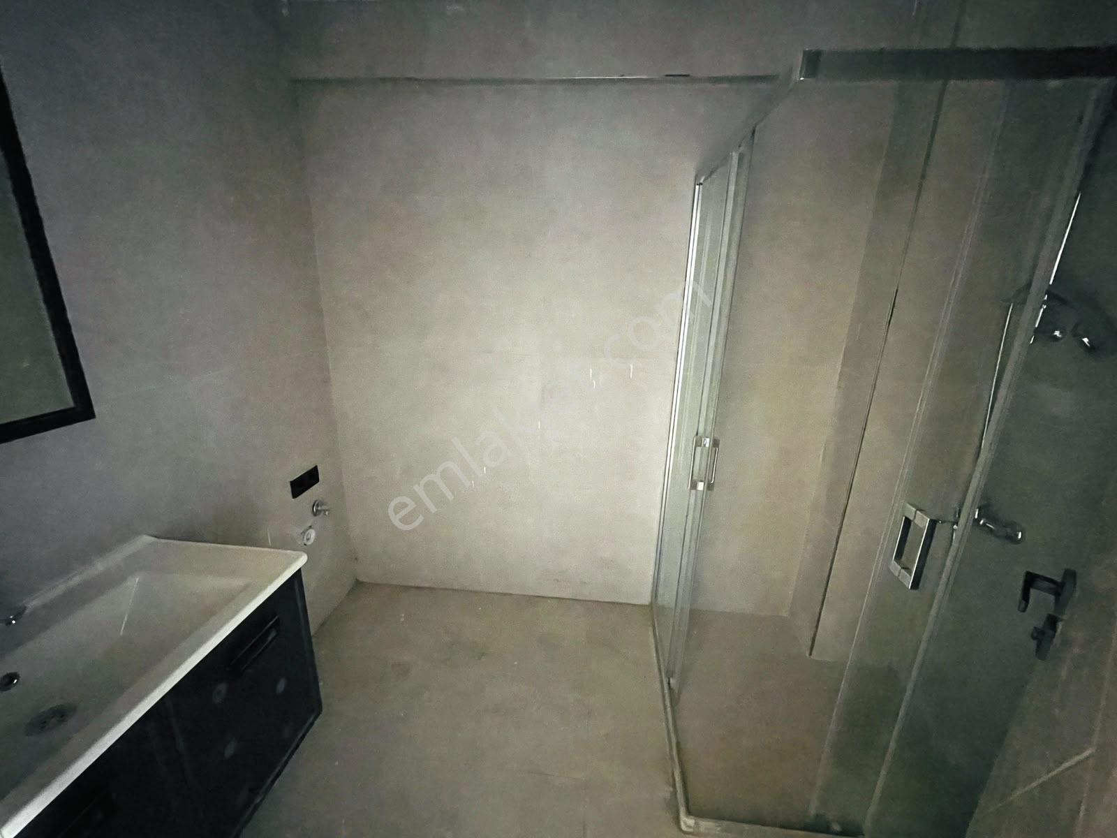 Özkan'dan Manastır'da Havuzlu Sitede Satılık 125 M² 3+1 Daire — fotoğraf 17