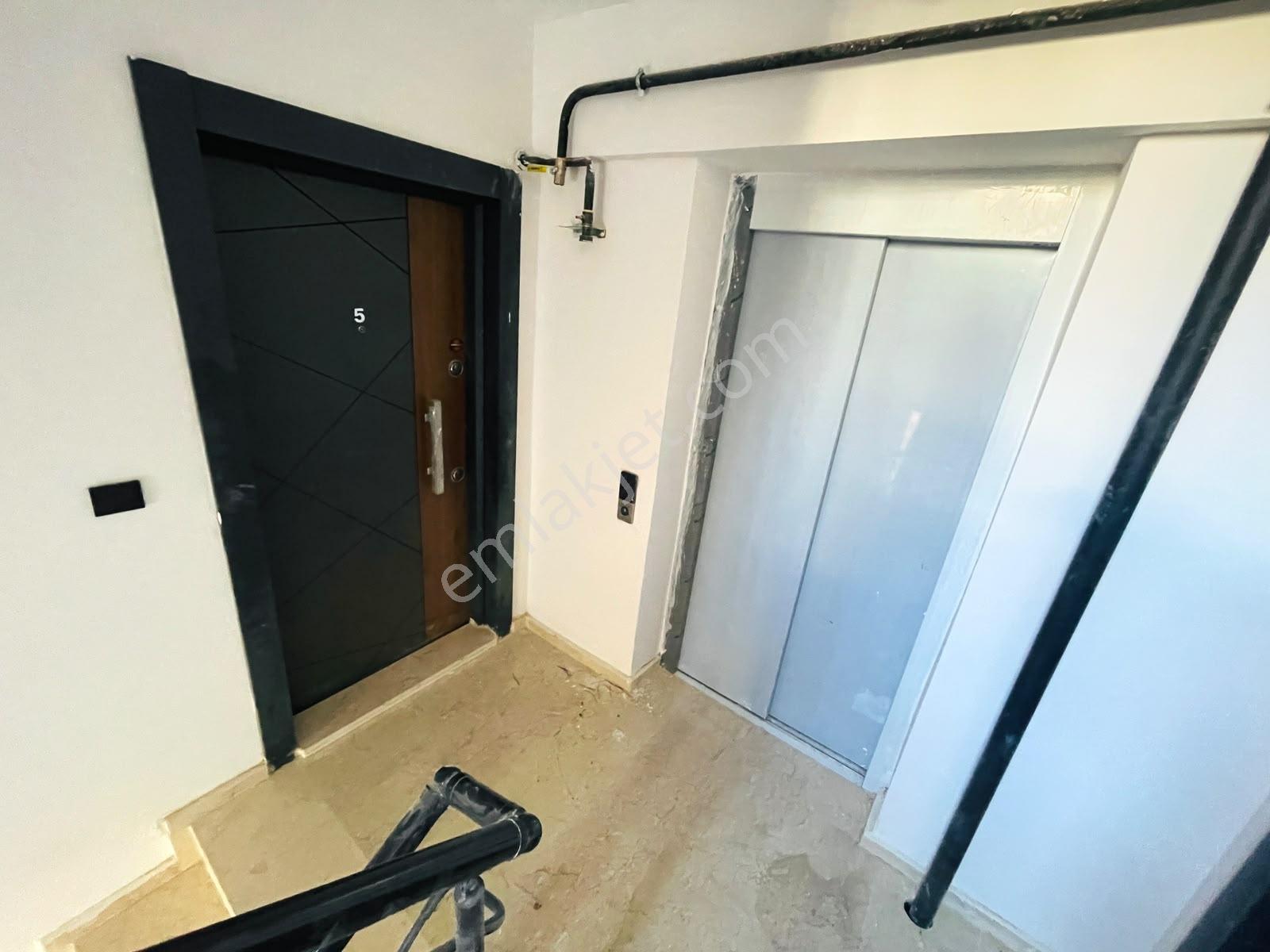 Özkan'dan Manastır'da Havuzlu Sitede Satılık 125 M² 3+1 Daire — fotoğraf 29