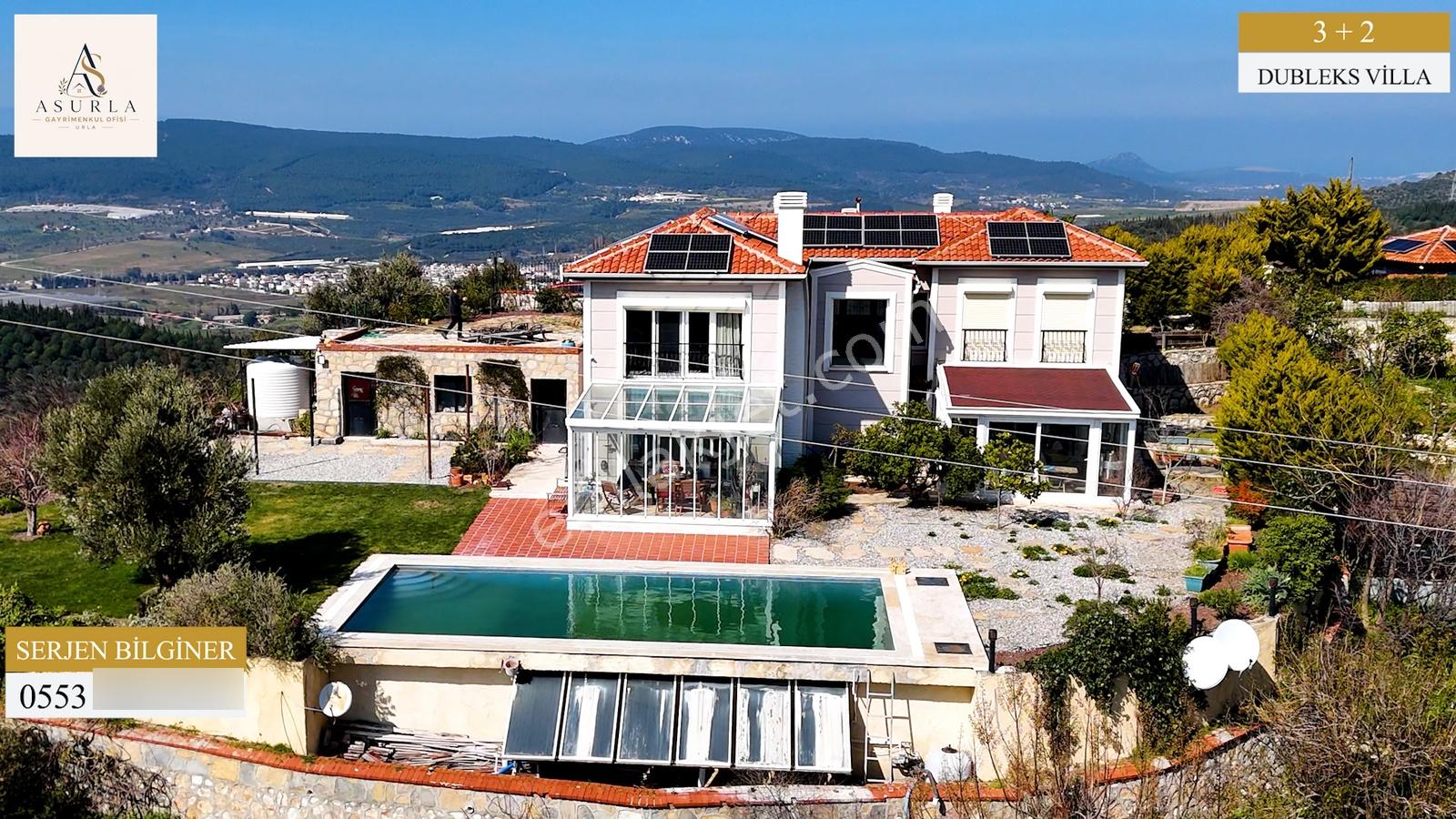 Urla Bademlerde 1.500 M² İçinde Eşsiz Doğa Ve Deniz Man. Villa