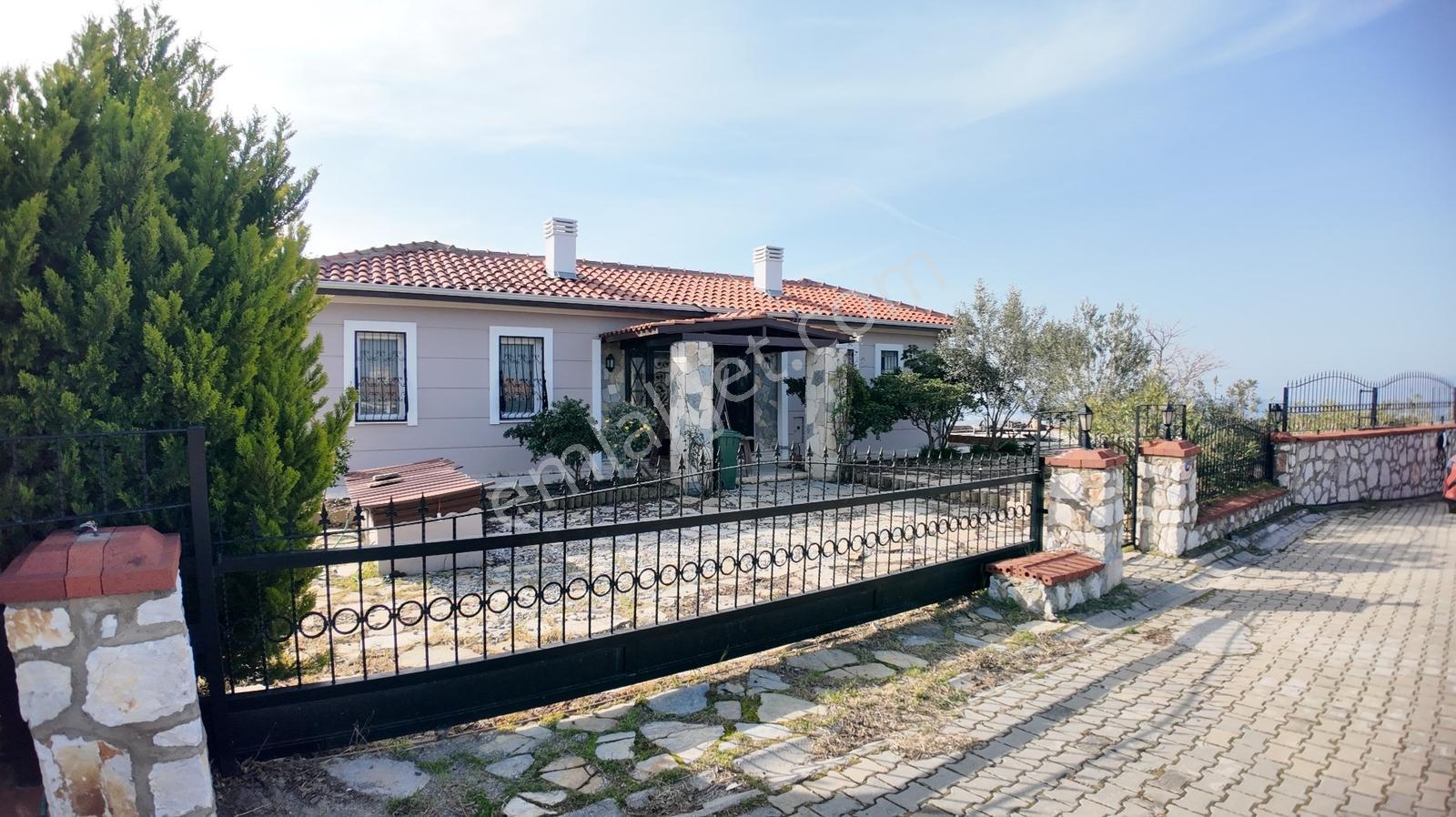 Urla Bademlerde 1.500 M² İçinde Eşsiz Doğa Ve Deniz Man. Villa — fotoğraf 29