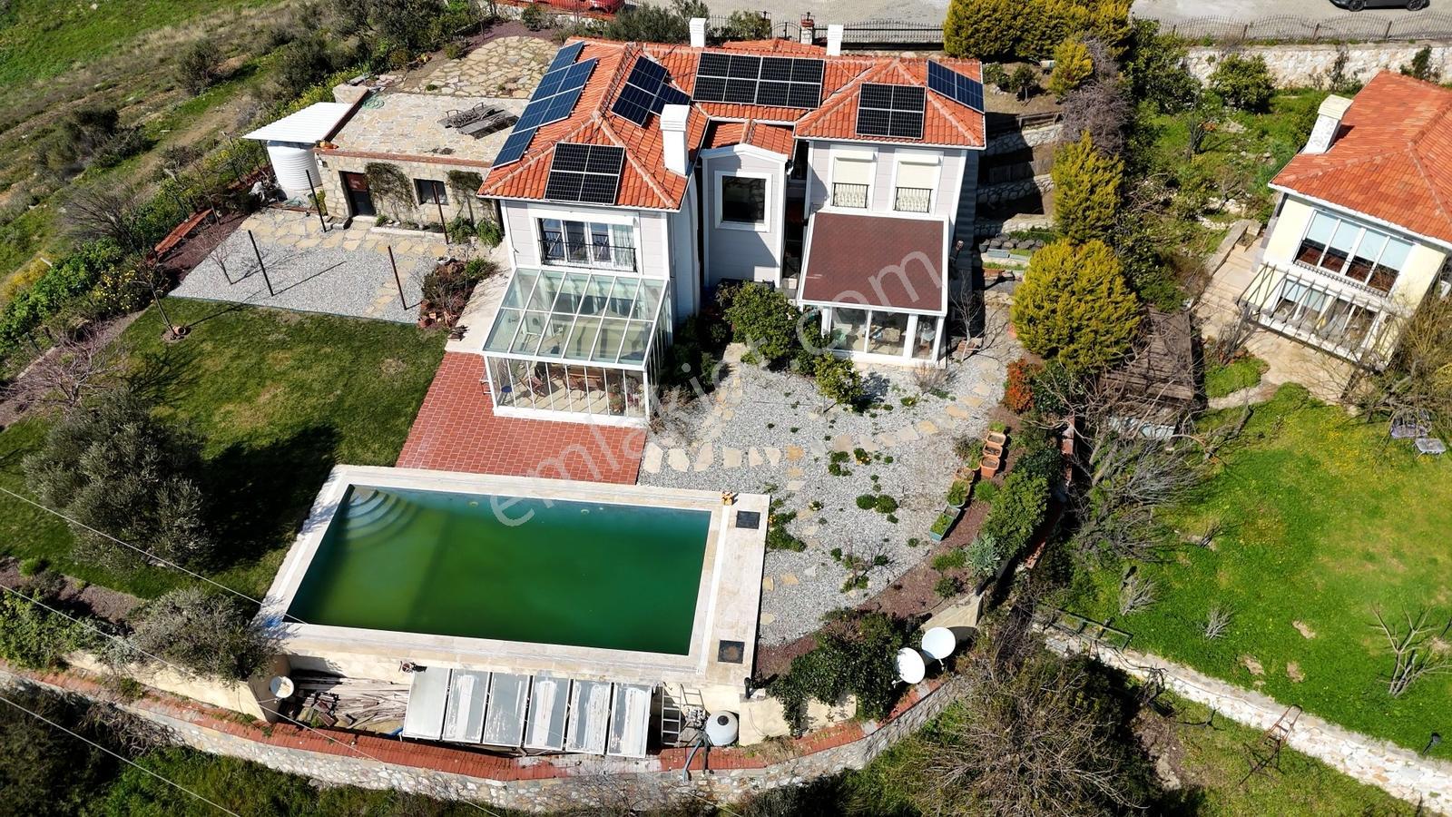 Urla Bademlerde 1.500 M² İçinde Eşsiz Doğa Ve Deniz Man. Villa — fotoğraf 38