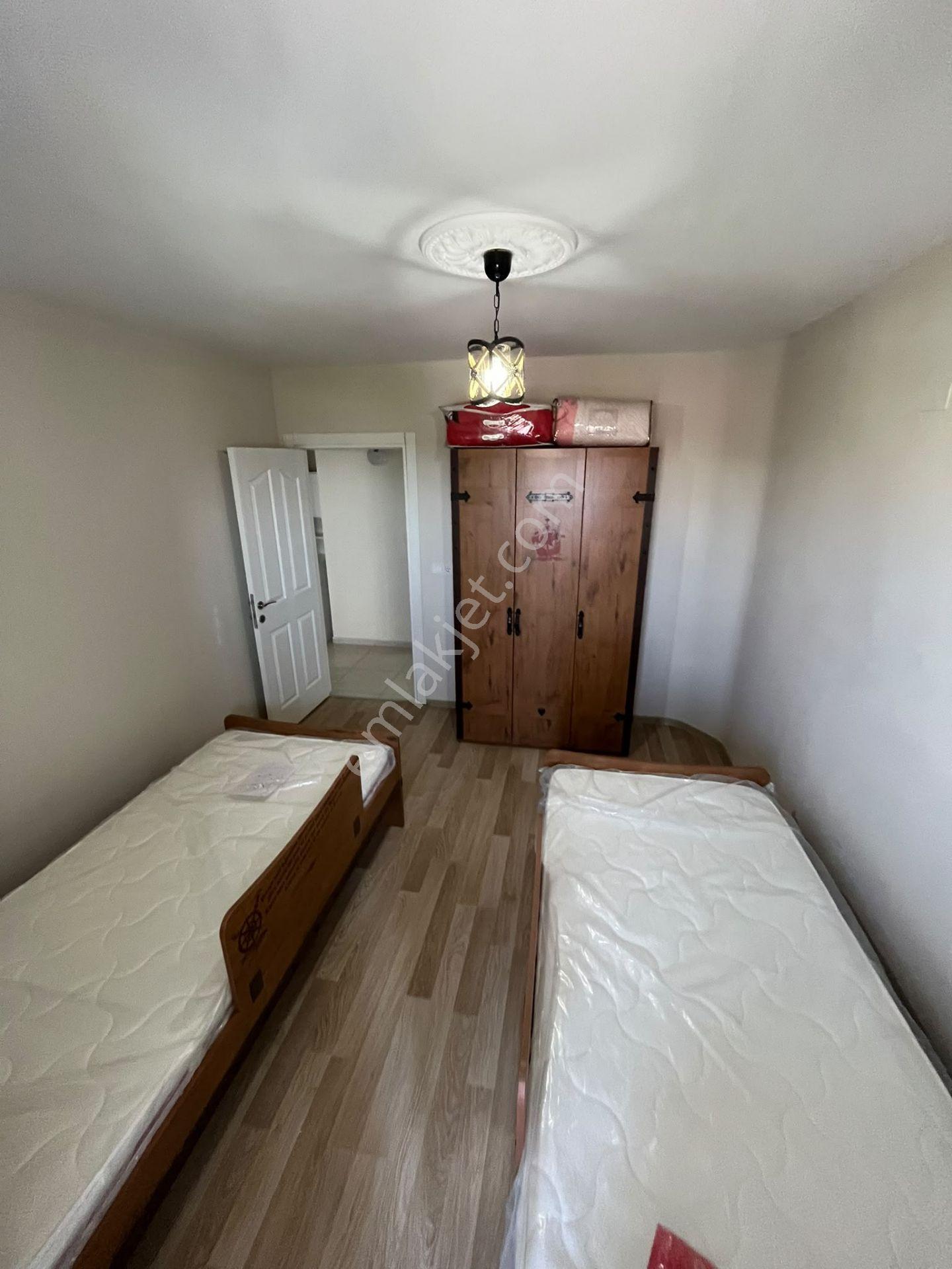 Dinç Emlak'dan Ferahimşalvuz'da Geniş Cam Balkonlu Katta Güney Cepheli 3+1 Daire — fotoğraf 19