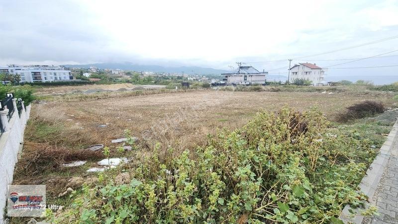 Re/Max Şehir'Den Çınarcık Koru'Da Konut + Ticari İmarlı Arsa