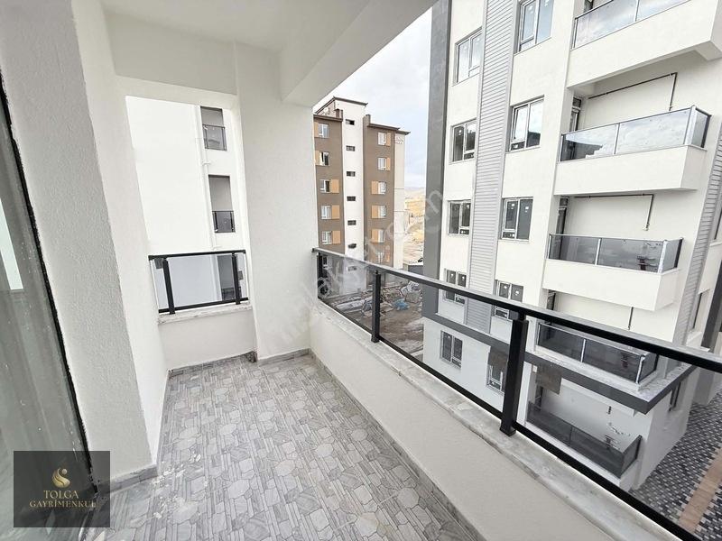 Tolga Gayrimenkulden Hastane Karşısı 1+1 Full Yapılı Lüx Daire — fotoğraf 6