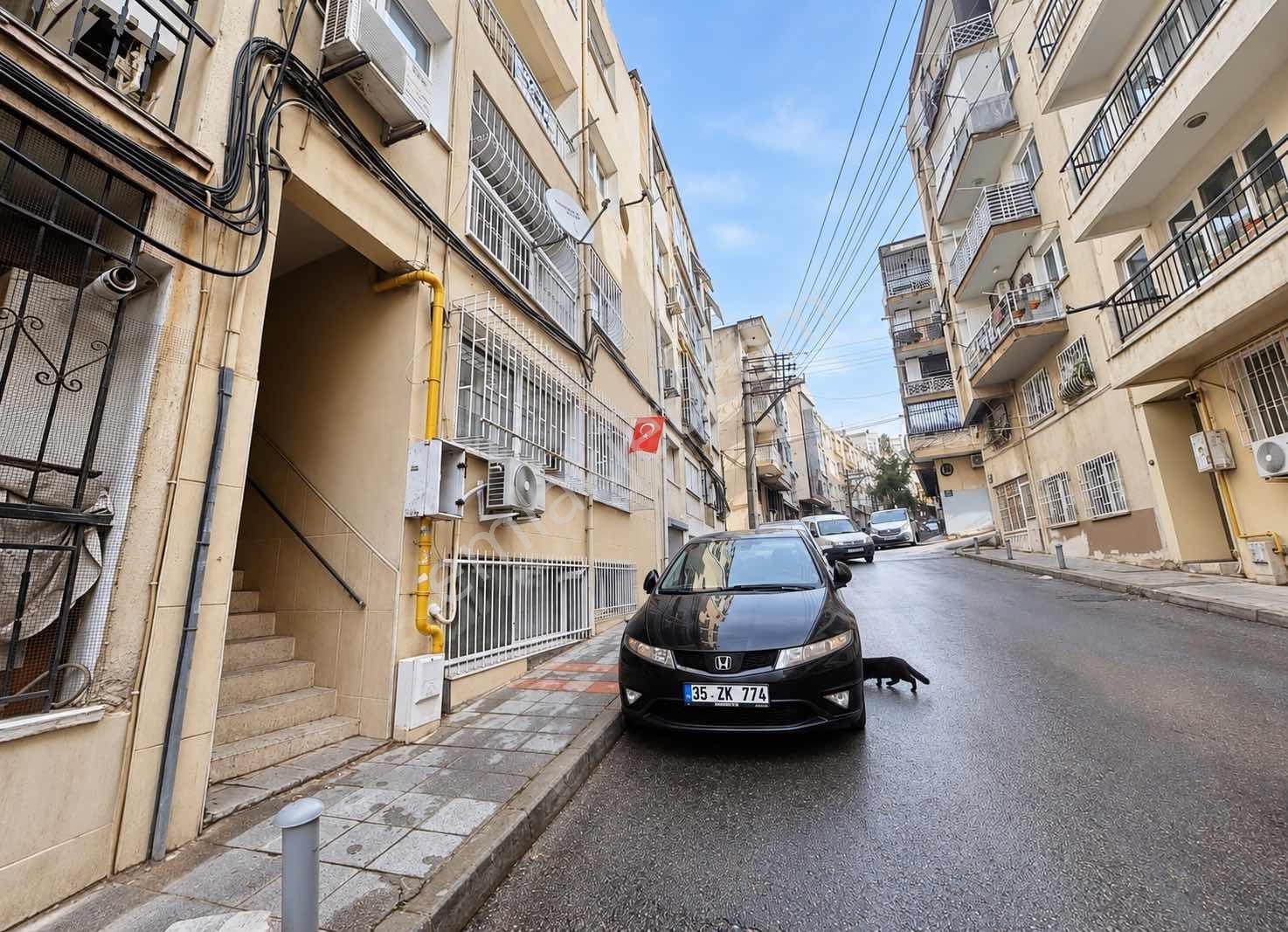 Mithatpaşa Mah 200 Sokakta 2+1 Satılık Daire — fotoğraf 15